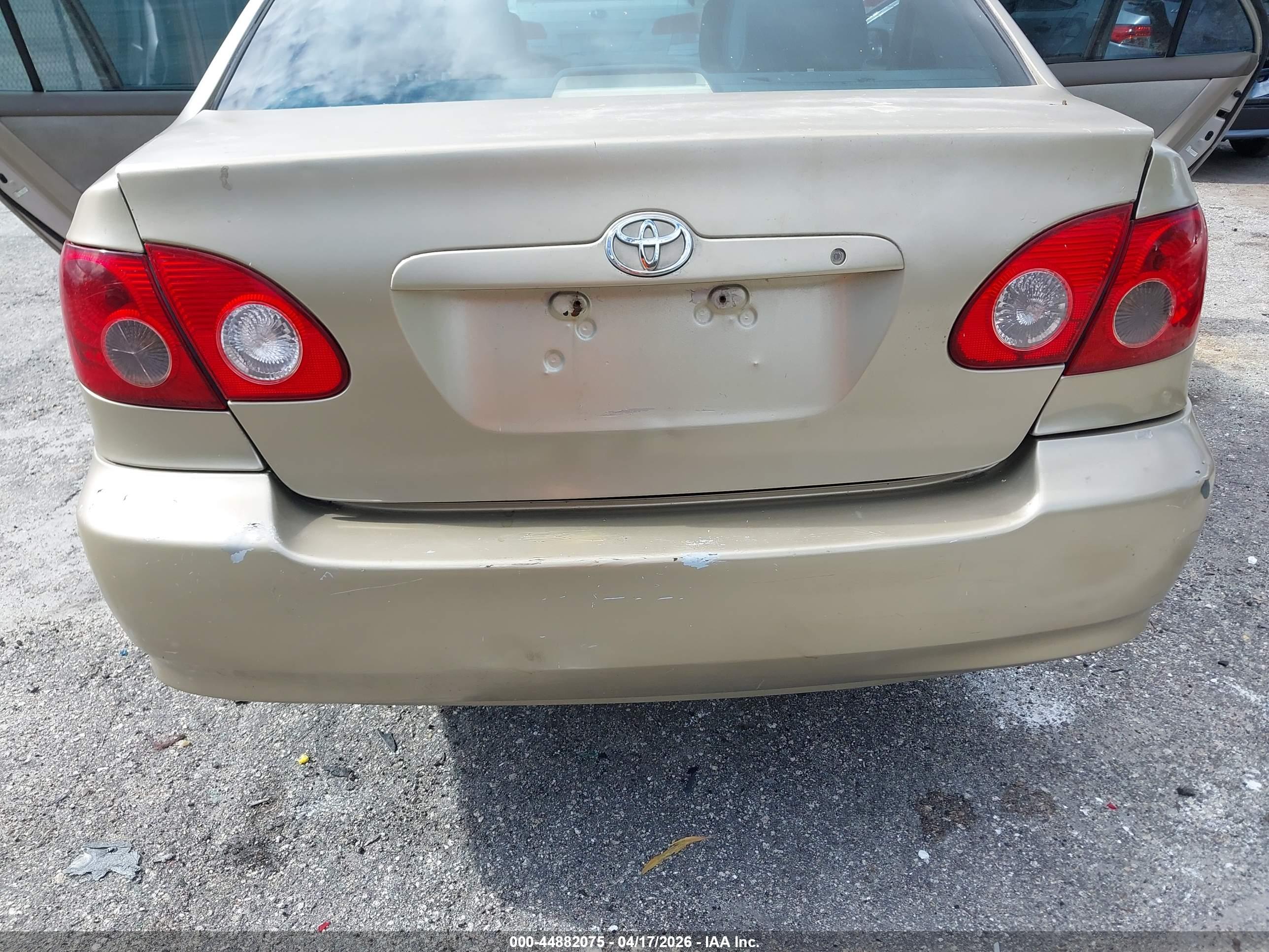 TOYOTA COROLLA image 6