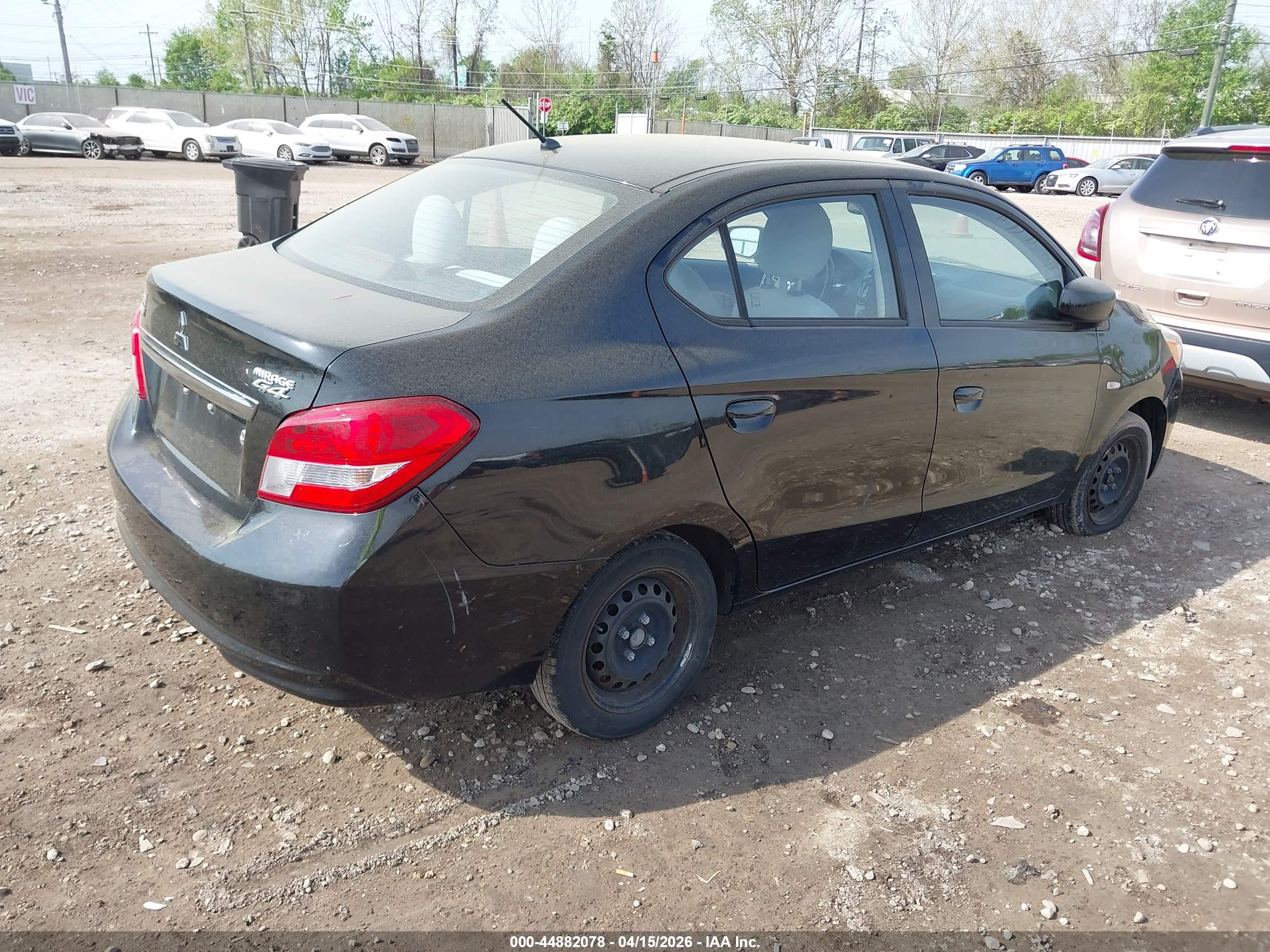 MITSUBISHI MIRAGE image 4