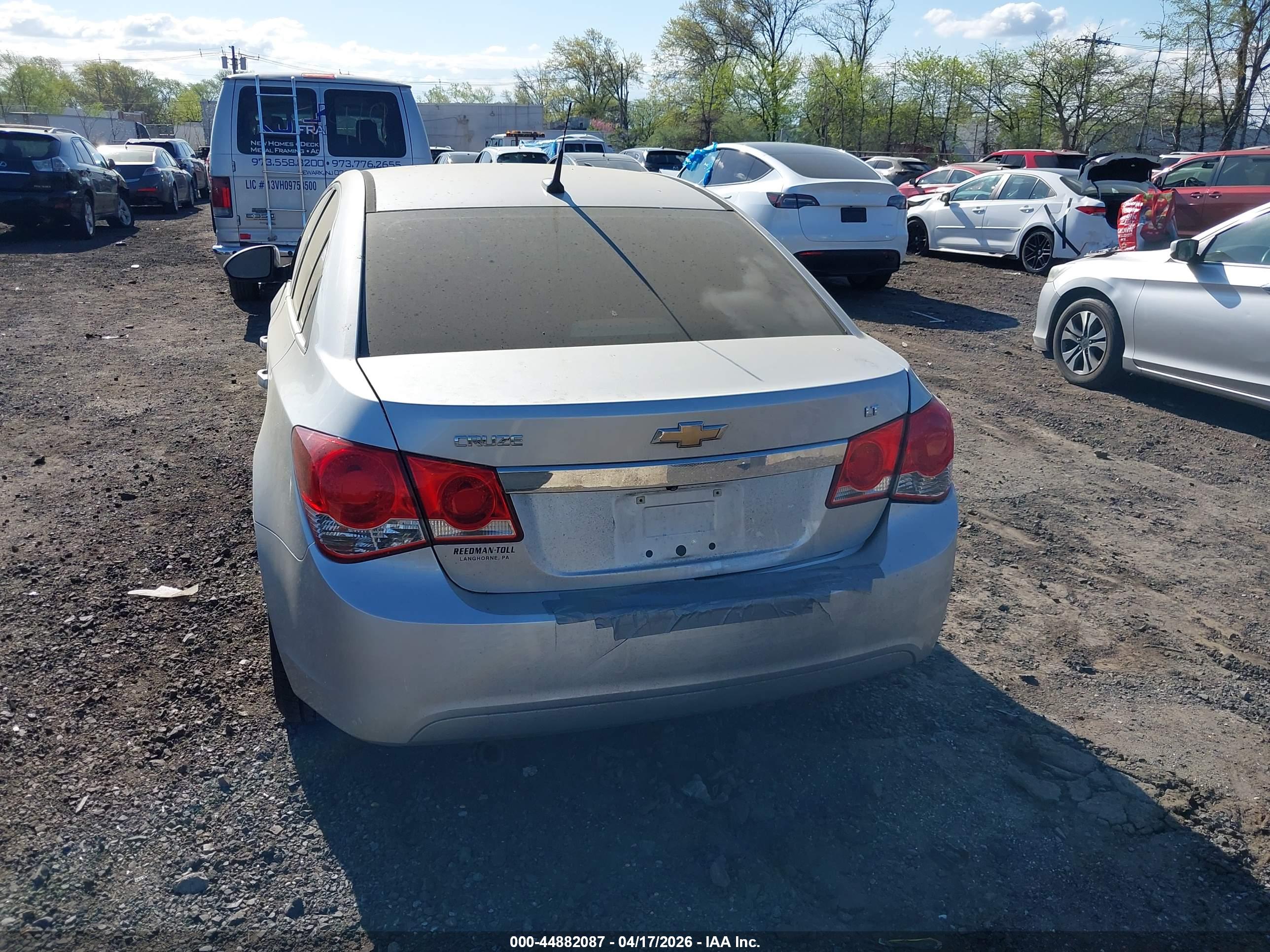 CHEVROLET CRUZE image 6