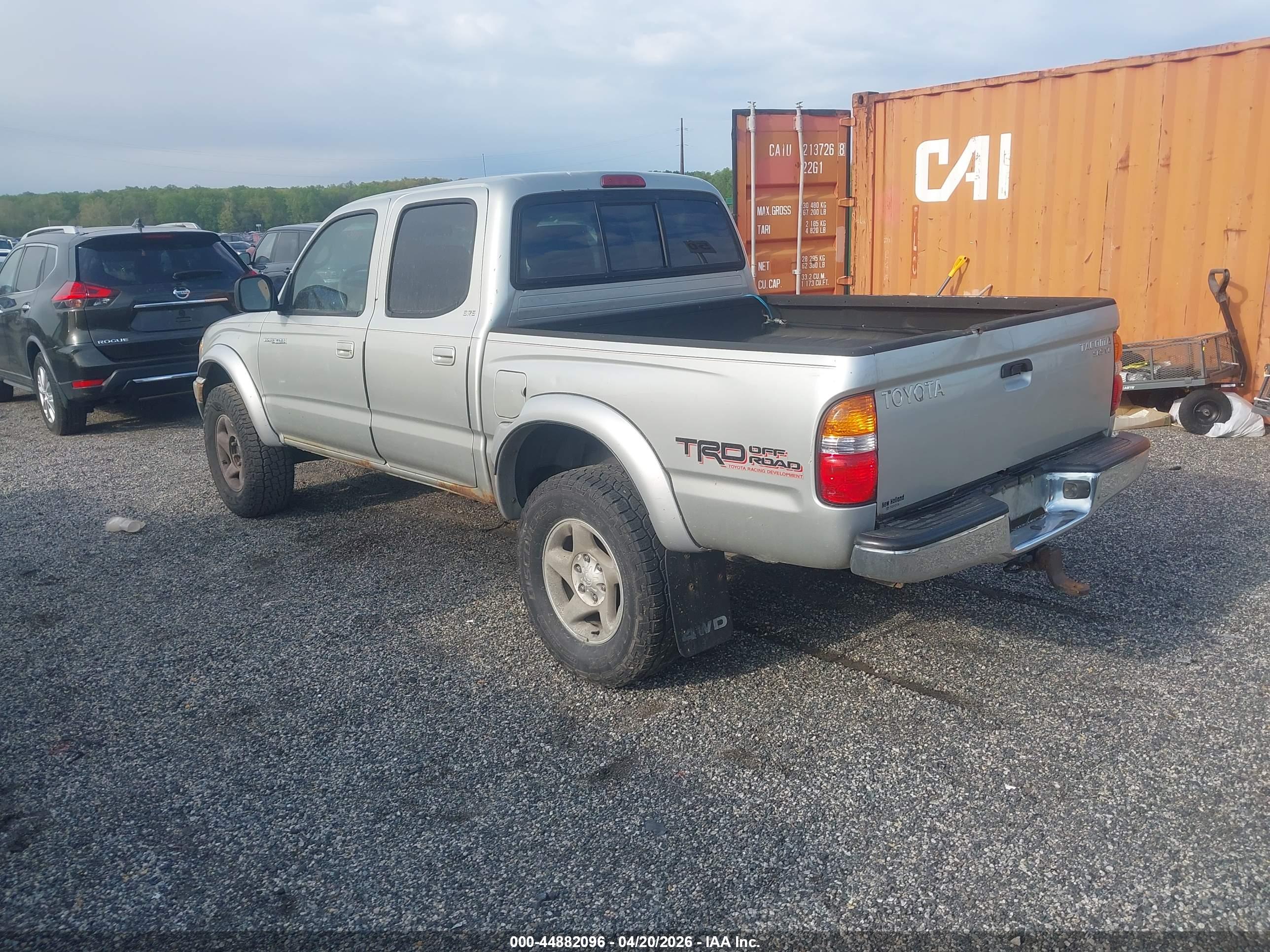 TOYOTA TACOMA image 3