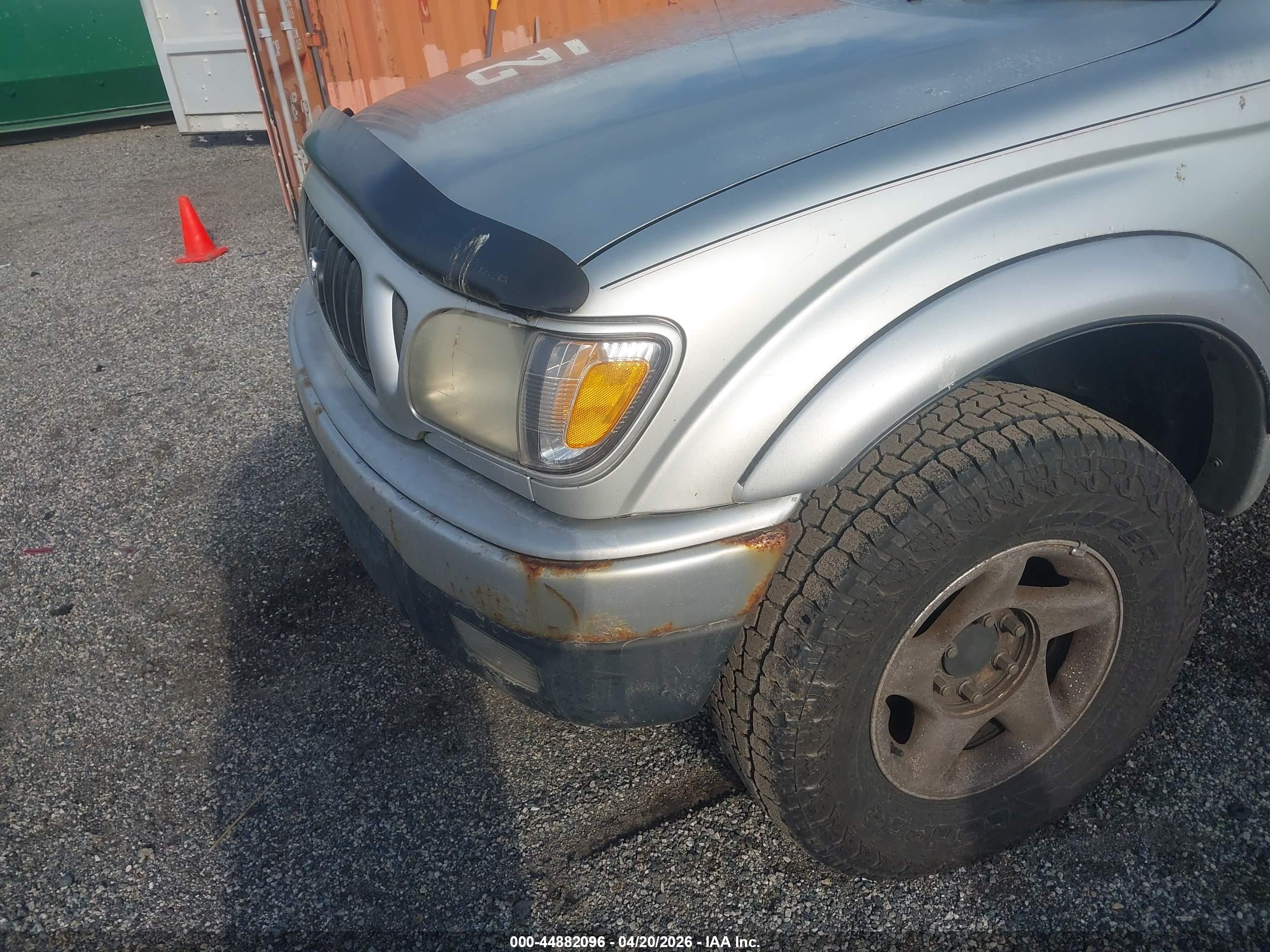 TOYOTA TACOMA image 6