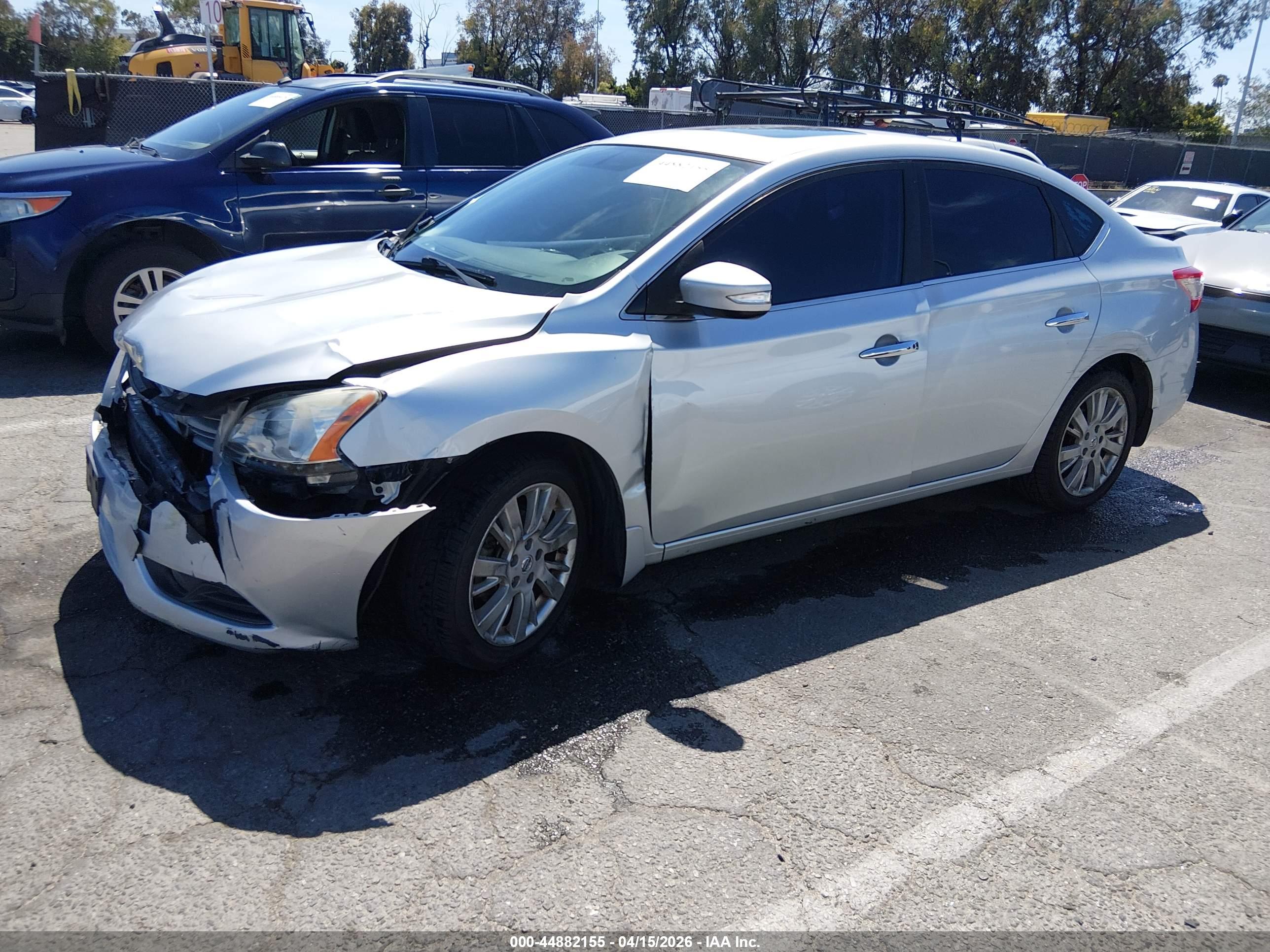 NISSAN SENTRA image 2