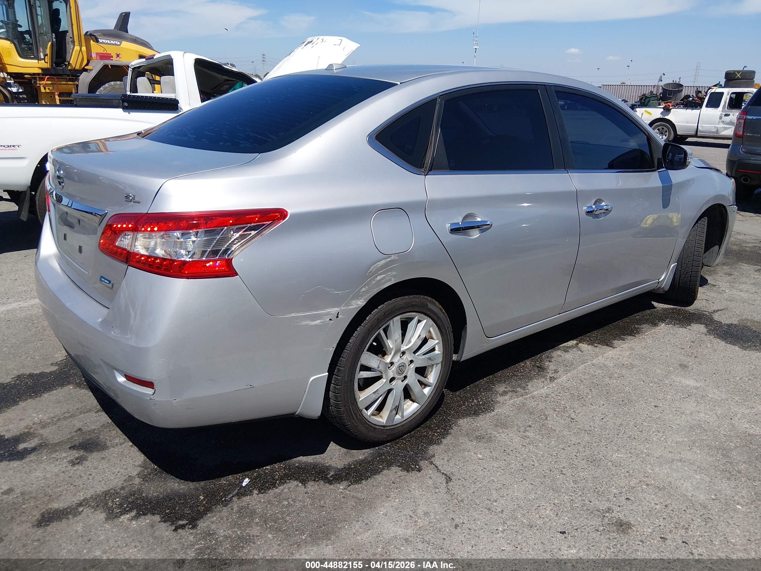 NISSAN SENTRA image 4