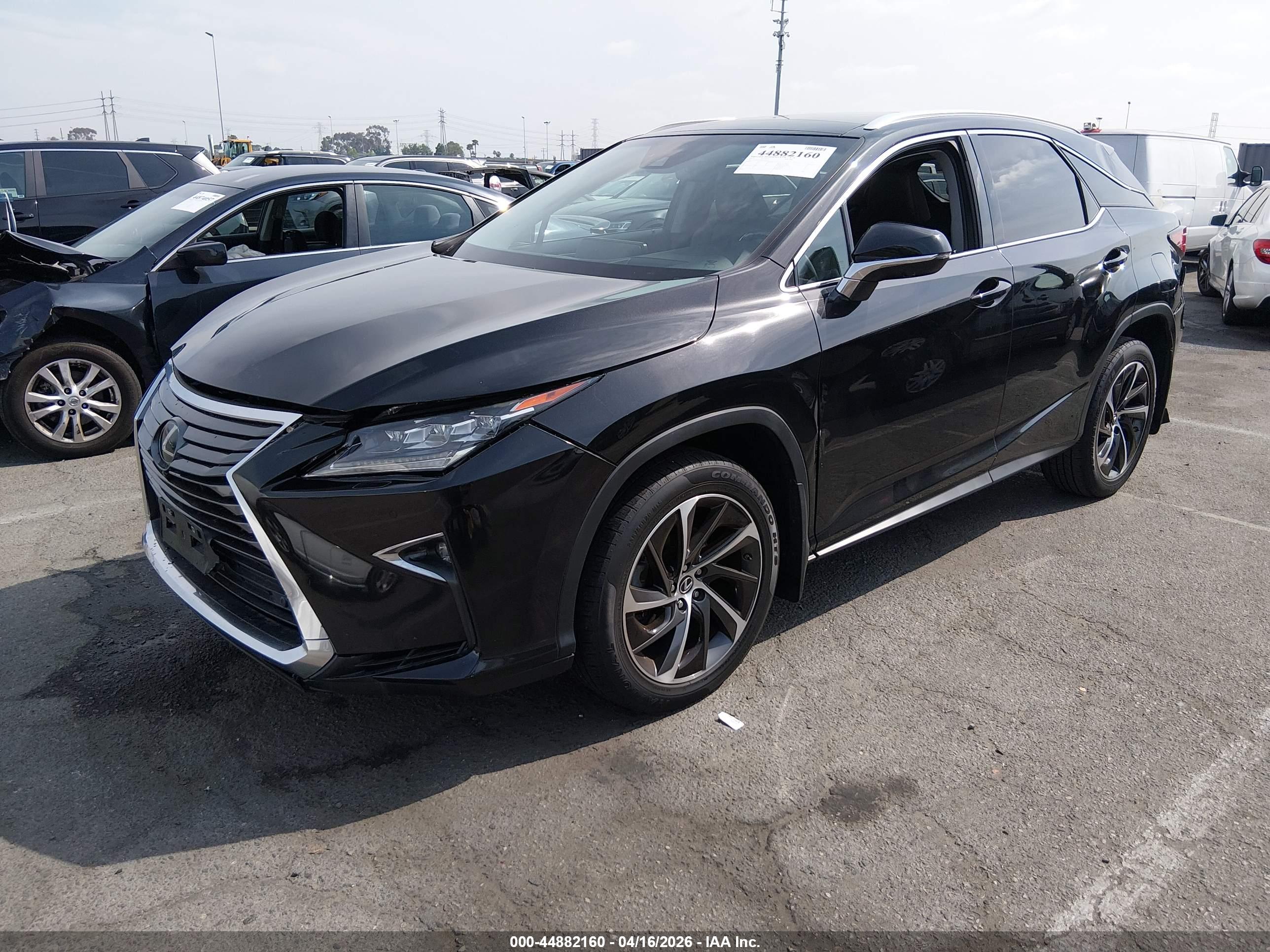 LEXUS RX image 2