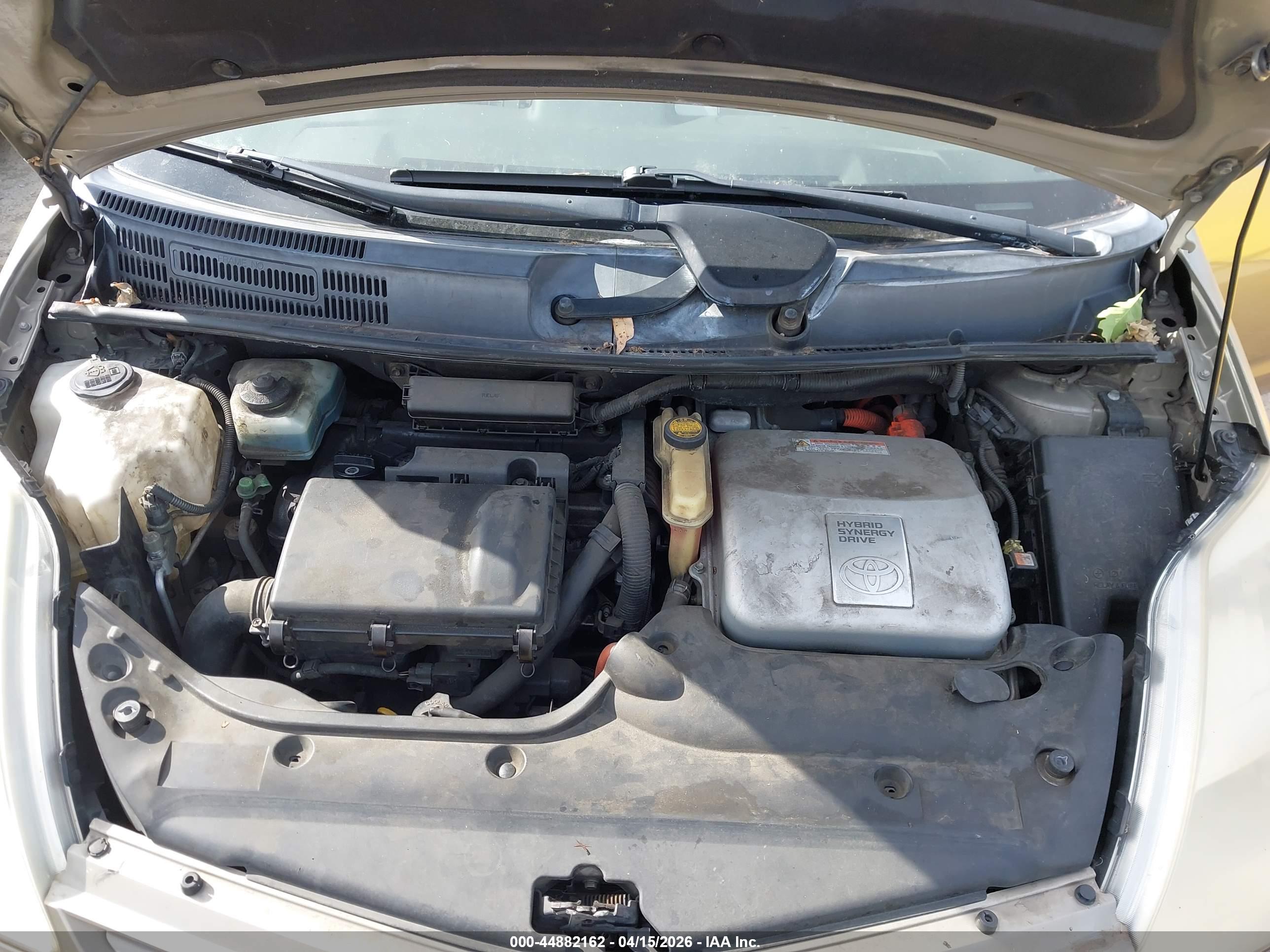 TOYOTA PRIUS image 10