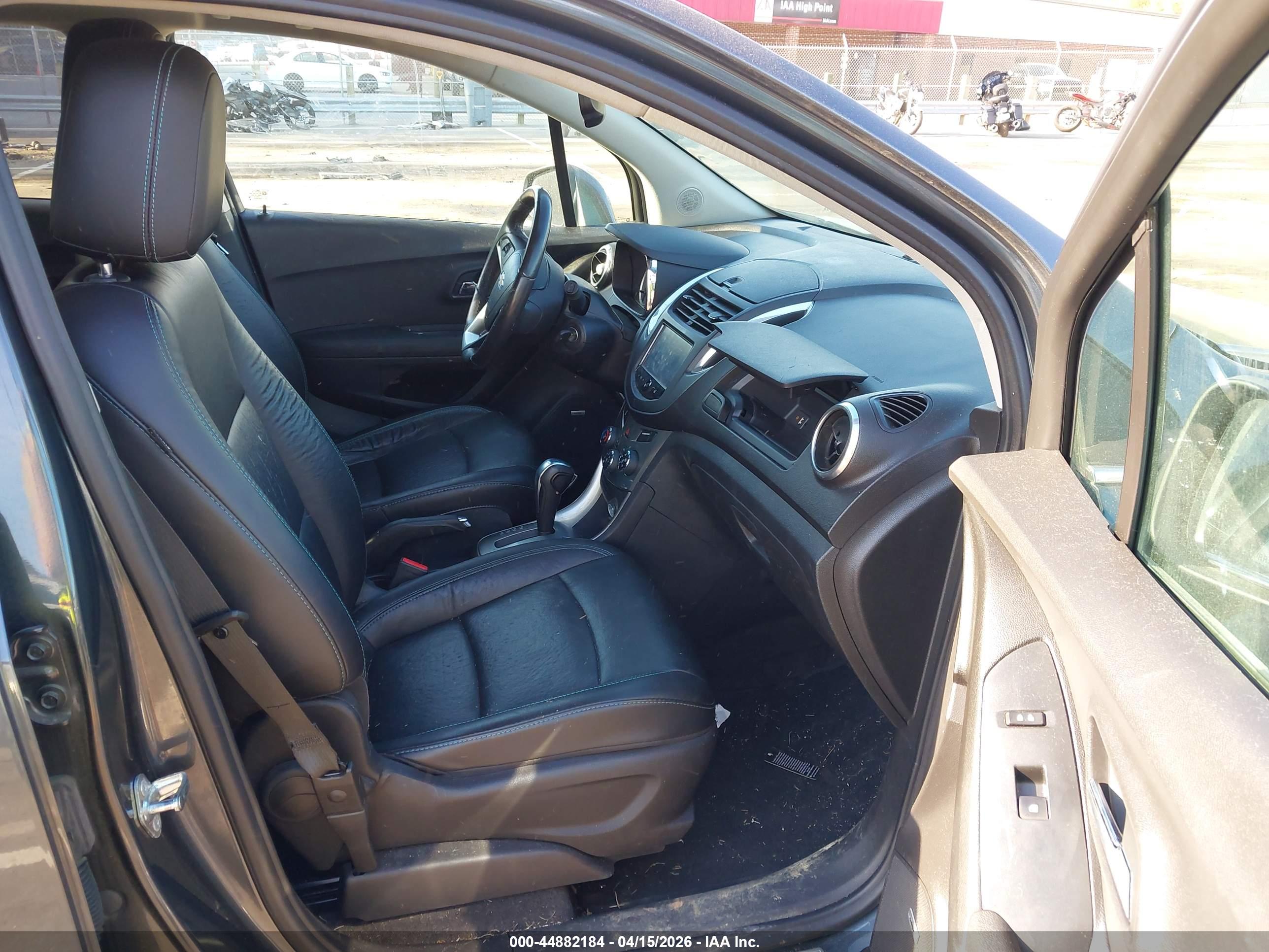 CHEVROLET TRAX image 5