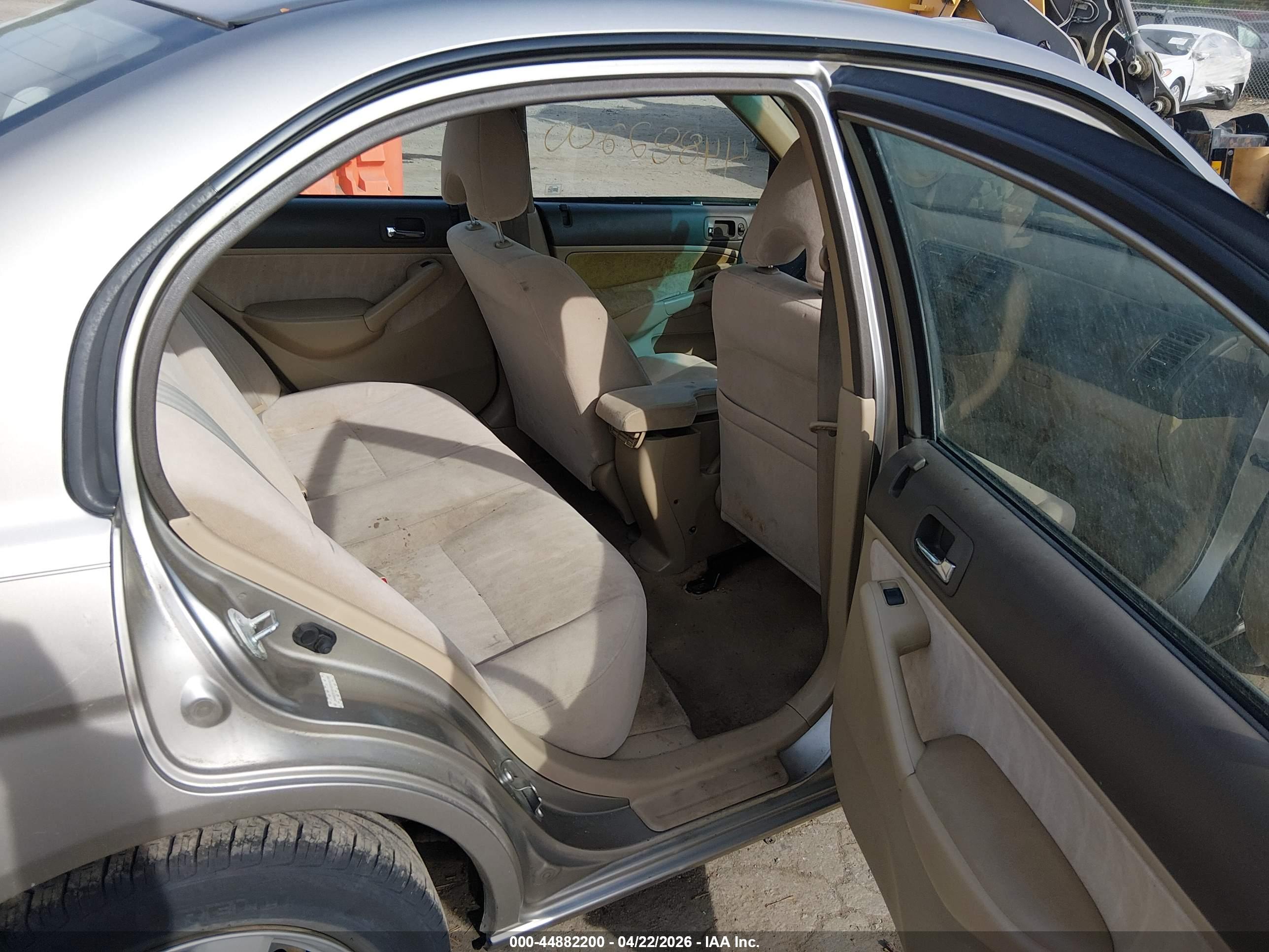HONDA CIVIC image 8
