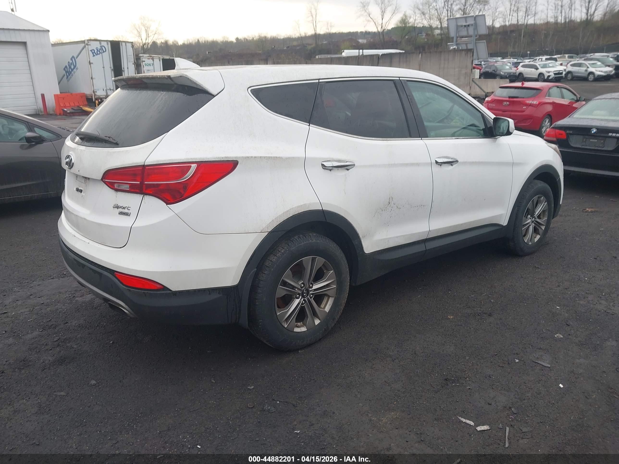 HYUNDAI SANTA image 4
