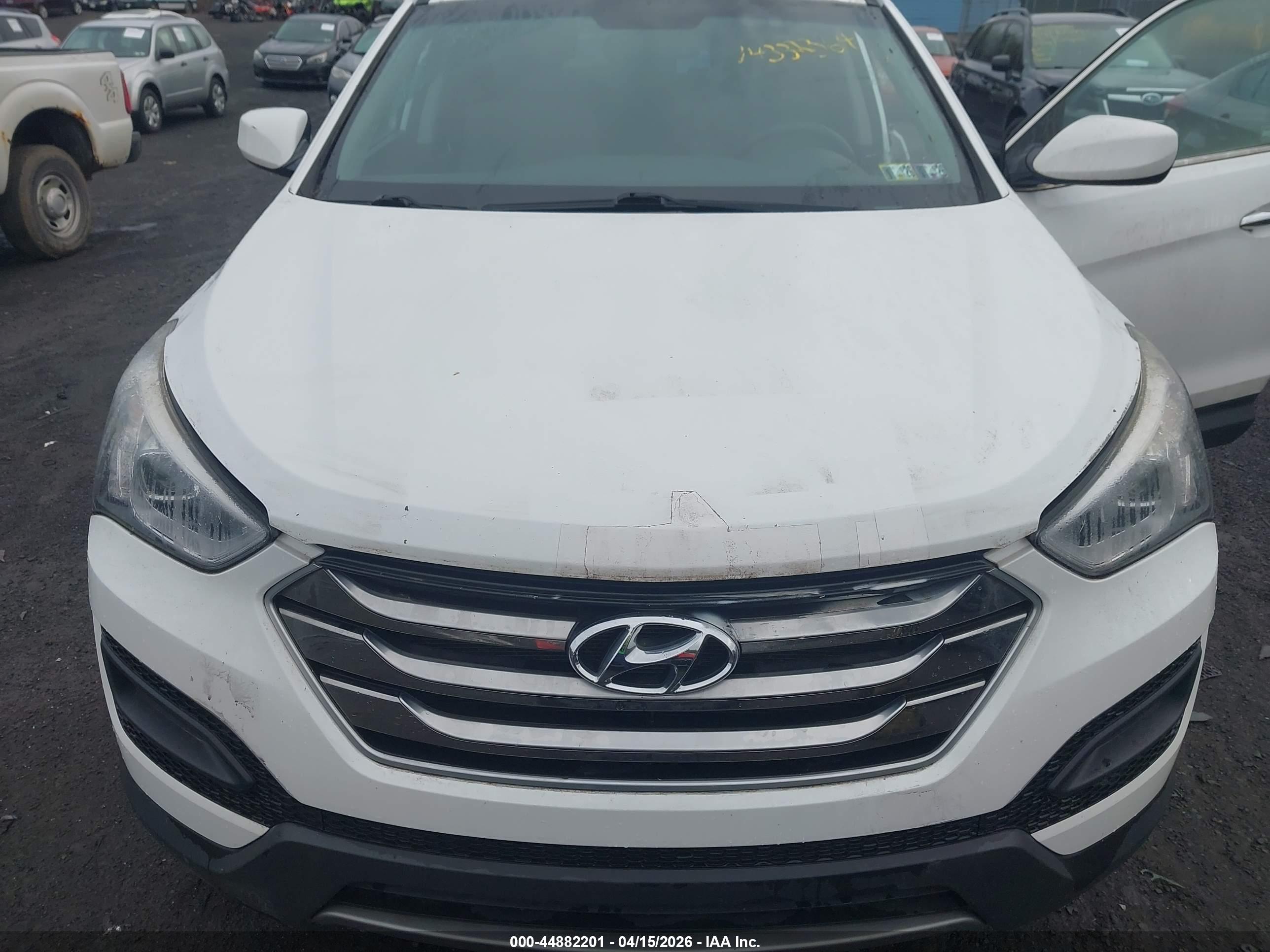 HYUNDAI SANTA image 6