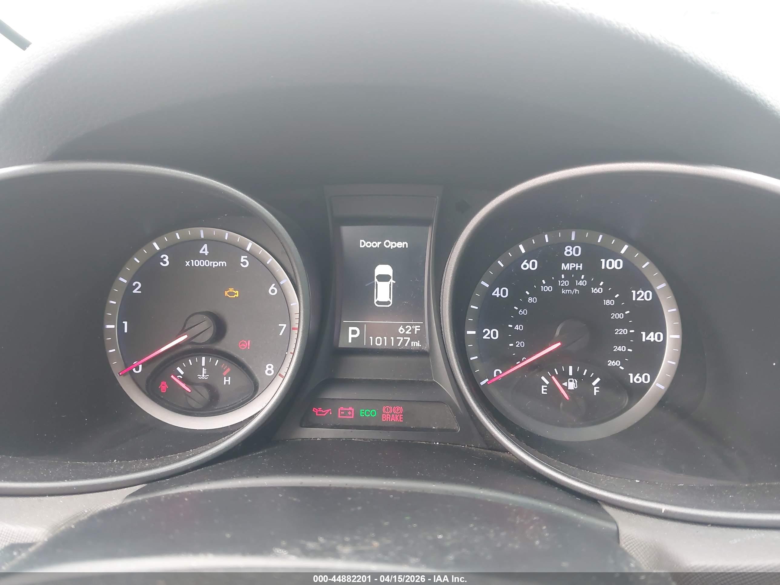 HYUNDAI SANTA image 7