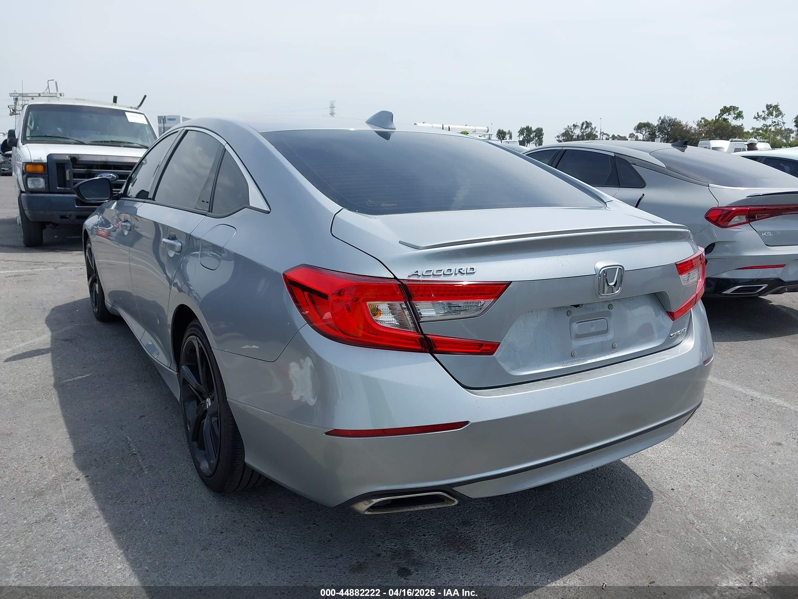 HONDA ACCORD image 3