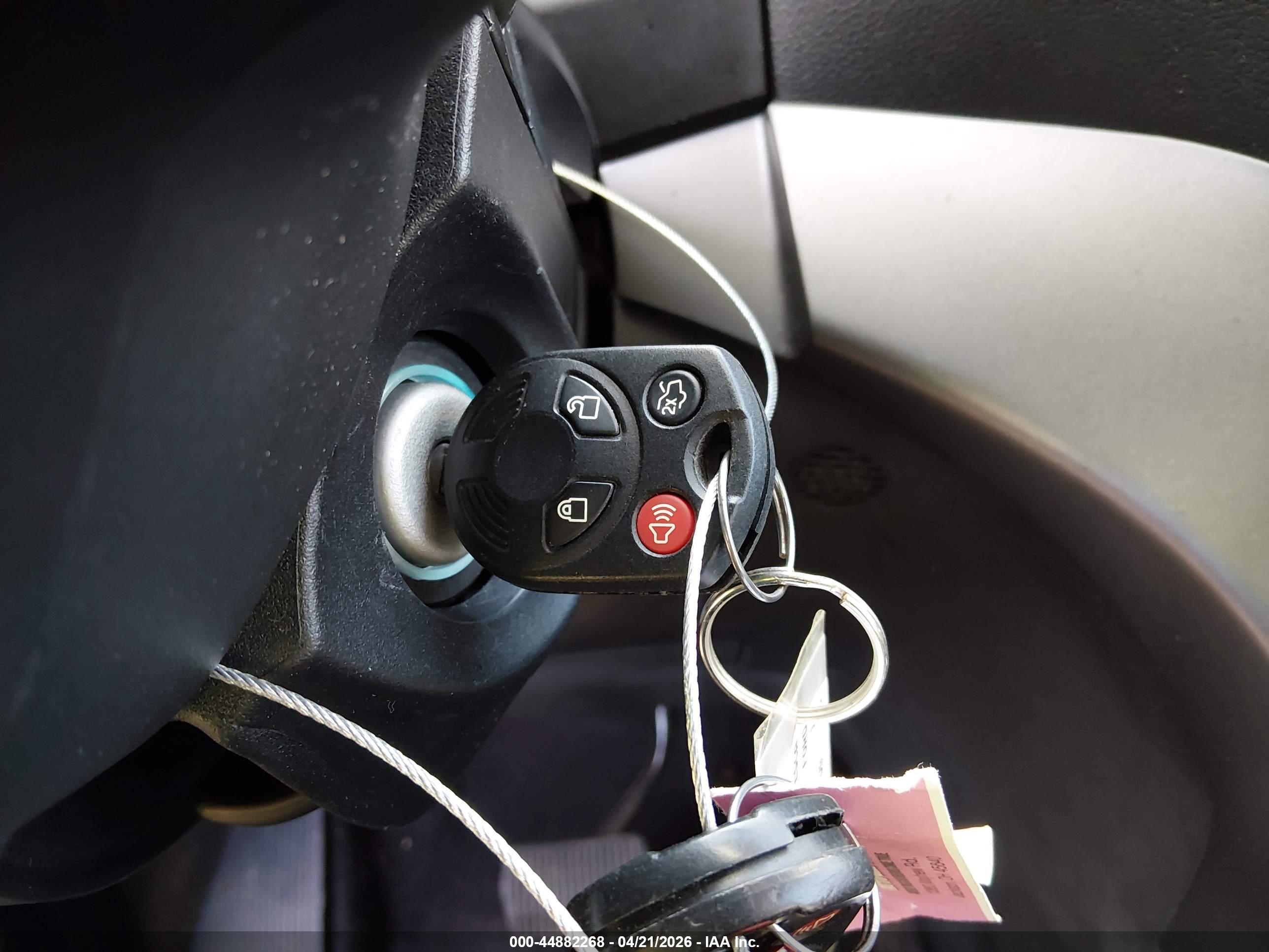 FORD ESCAPE image 11