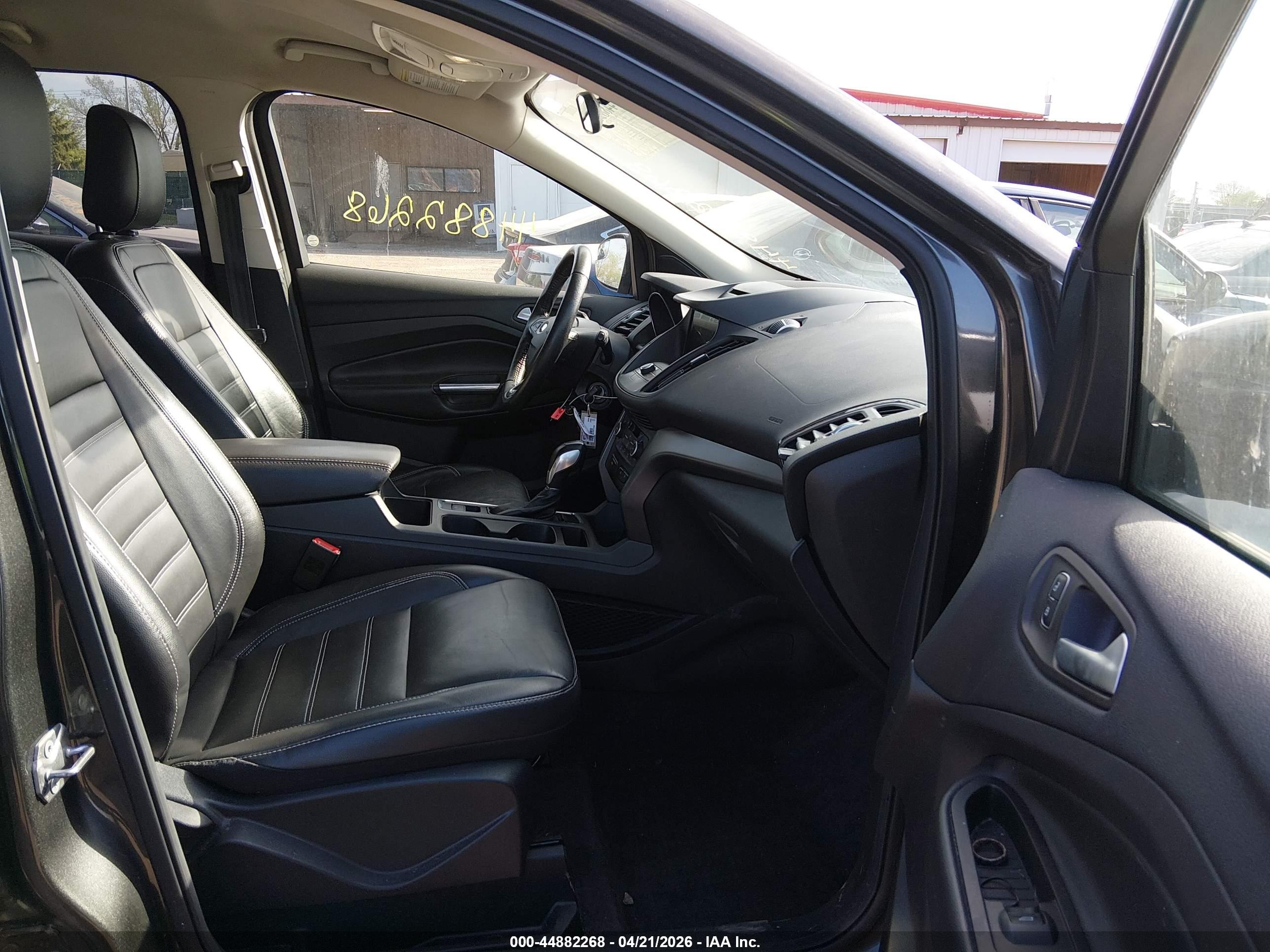 FORD ESCAPE image 5