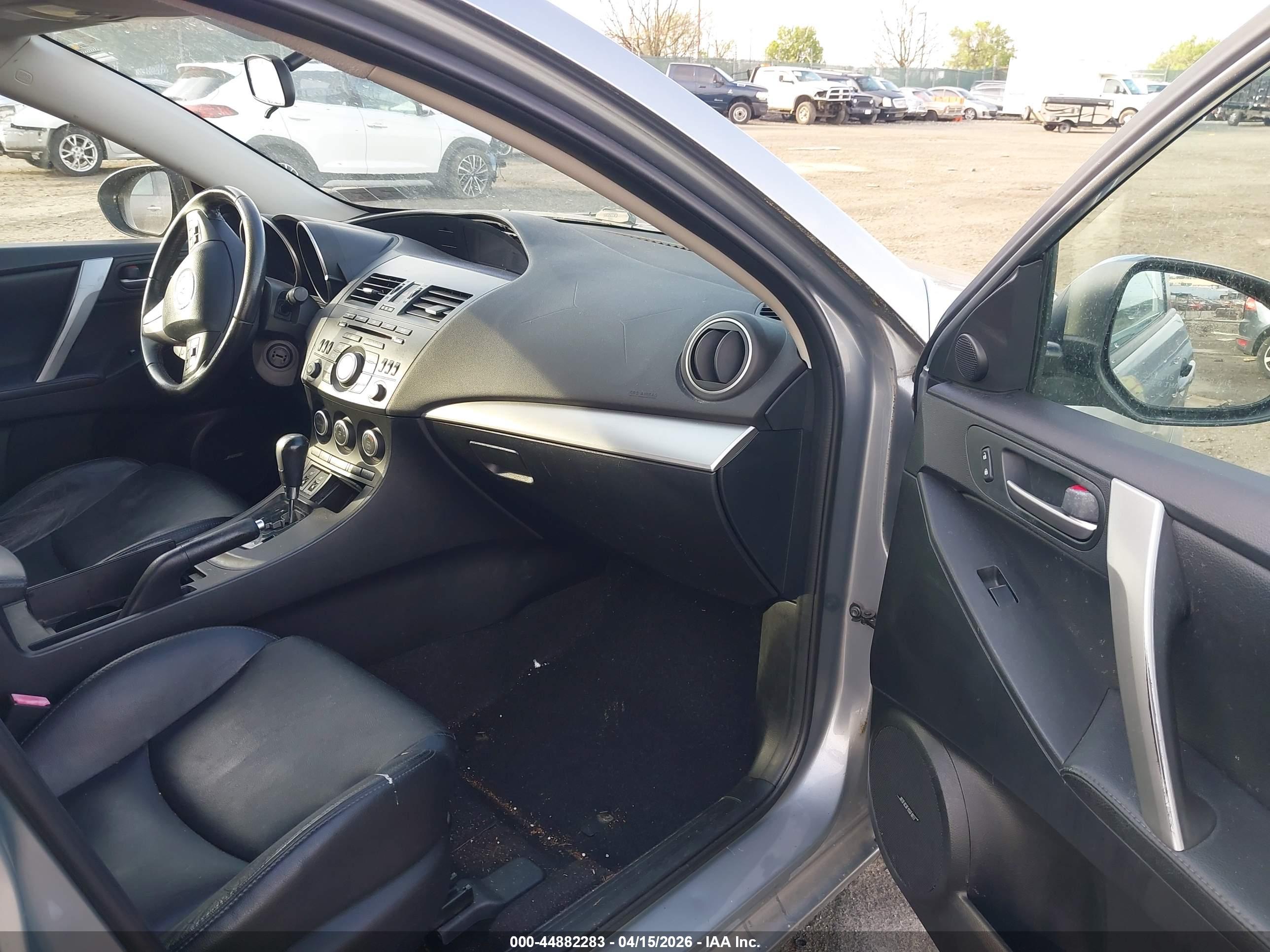 MAZDA MAZDA3 image 5