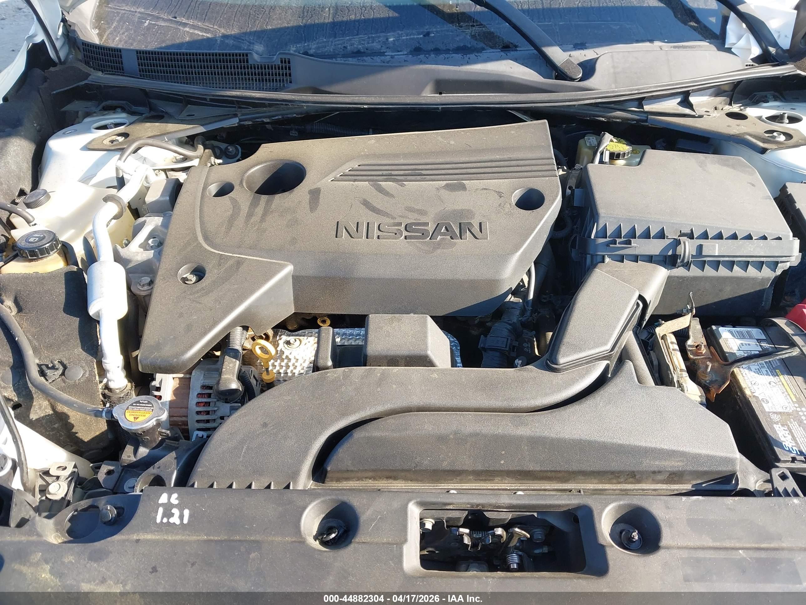 NISSAN ALTIMA image 10