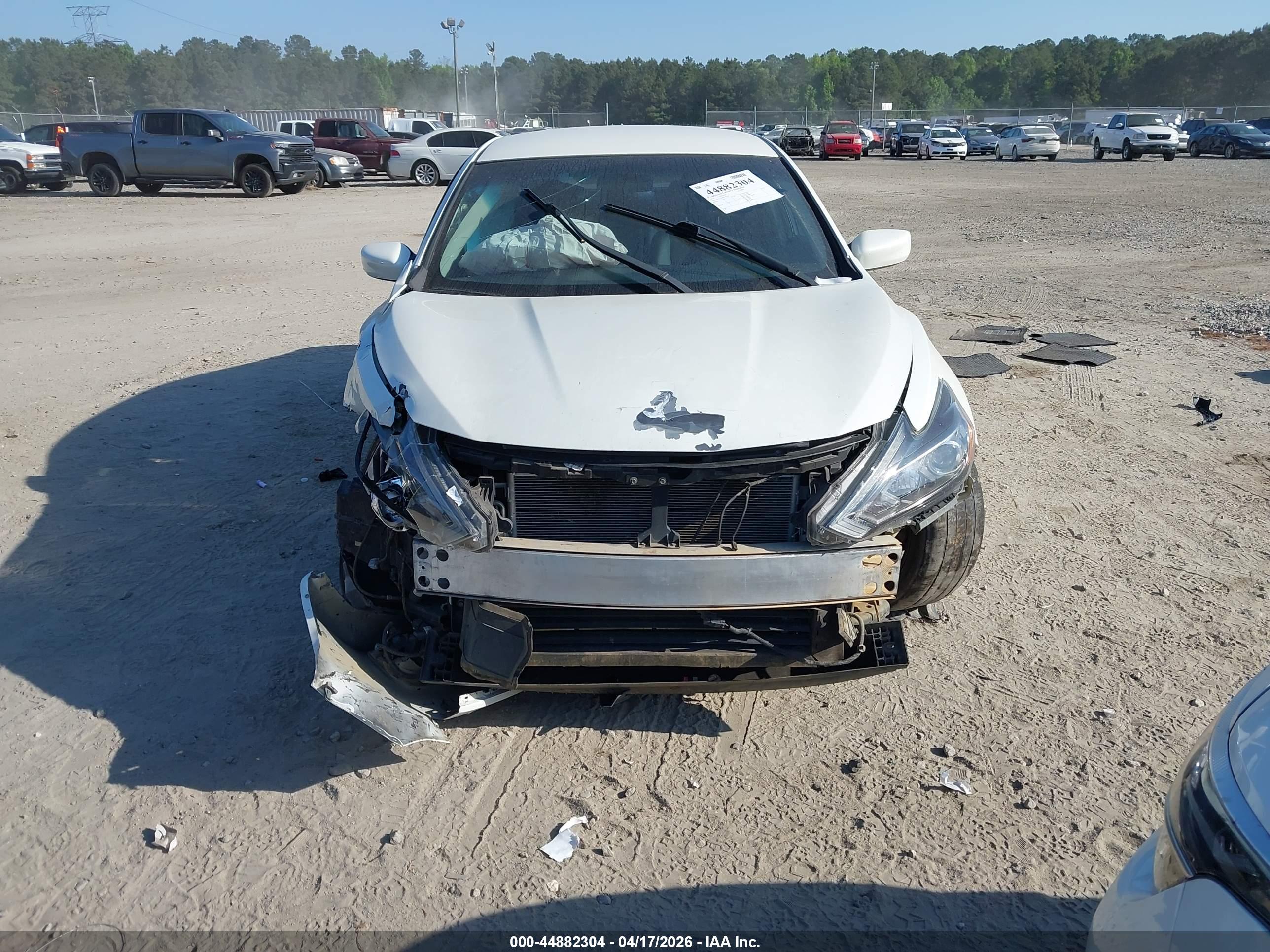 NISSAN ALTIMA image 6