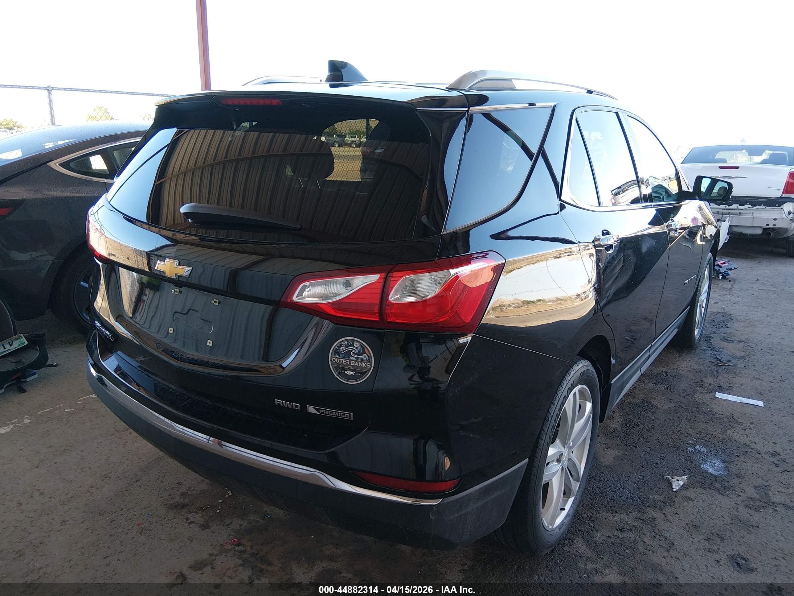 CHEVROLET EQUINOX image 4