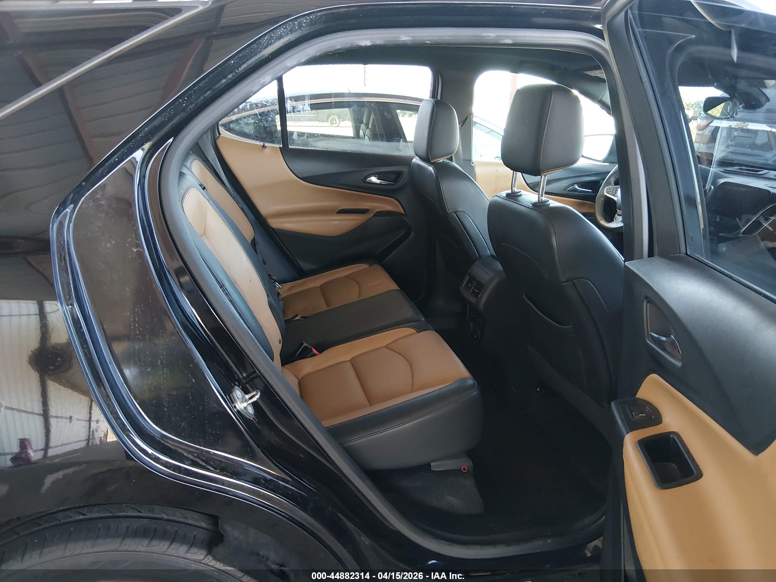 CHEVROLET EQUINOX image 8