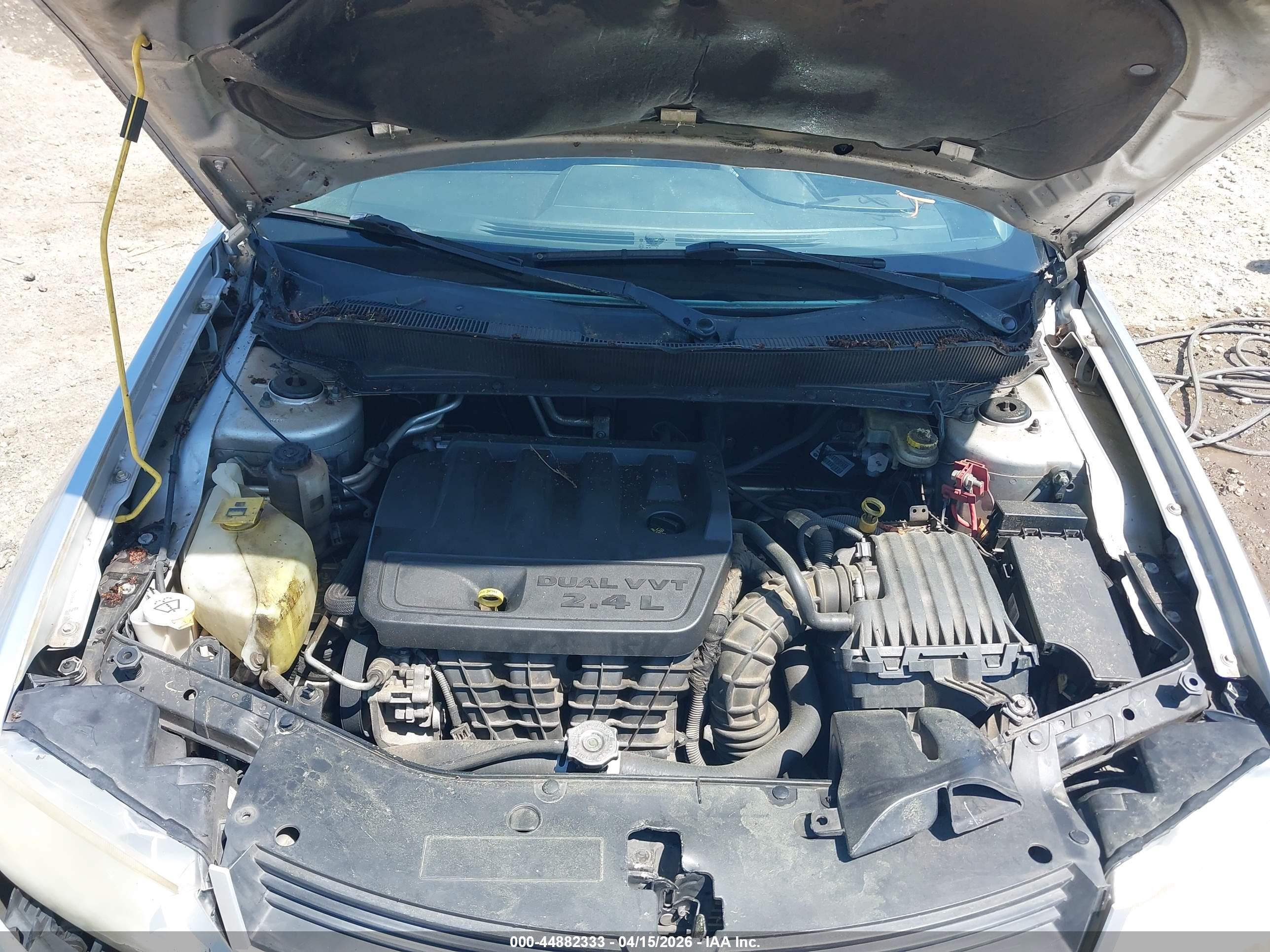 DODGE AVENGER image 10