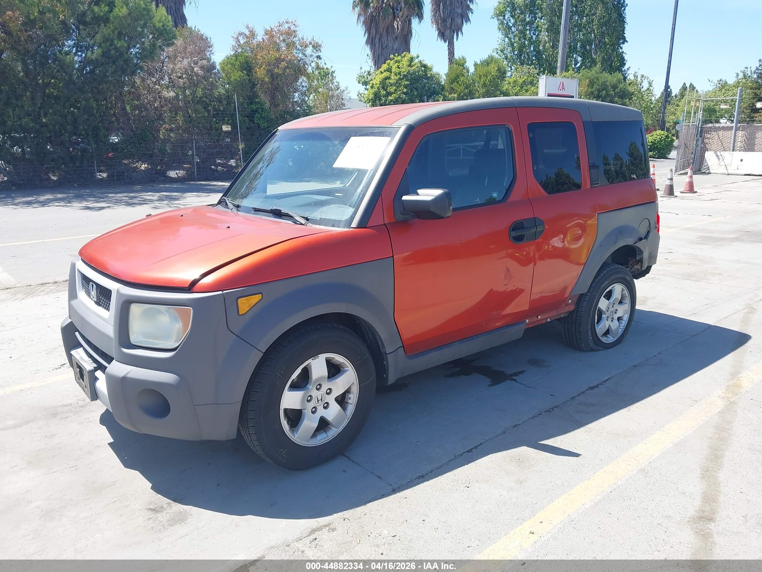 HONDA ELEMENT image 2