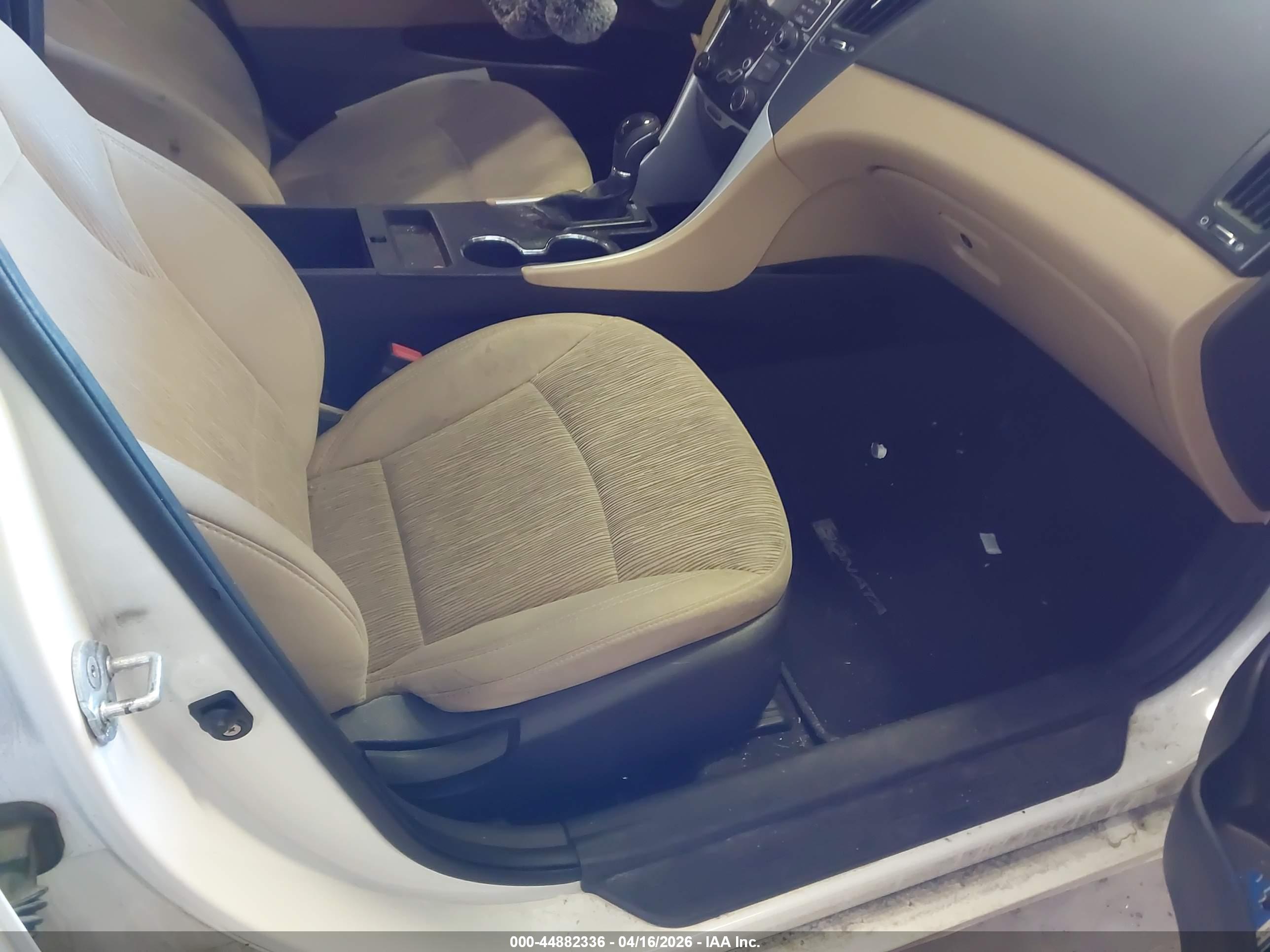 HYUNDAI SONATA image 5