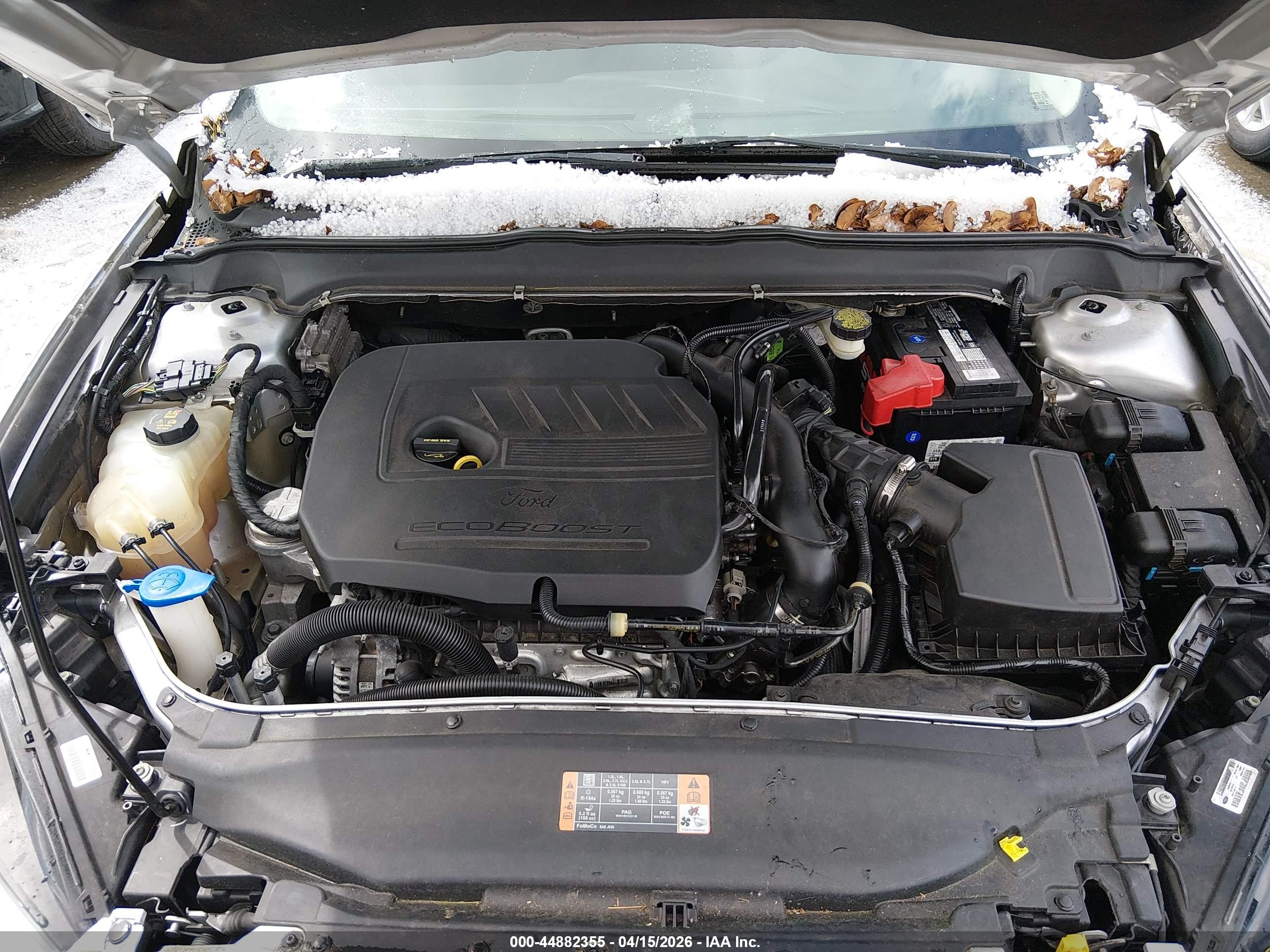 FORD FUSION image 10