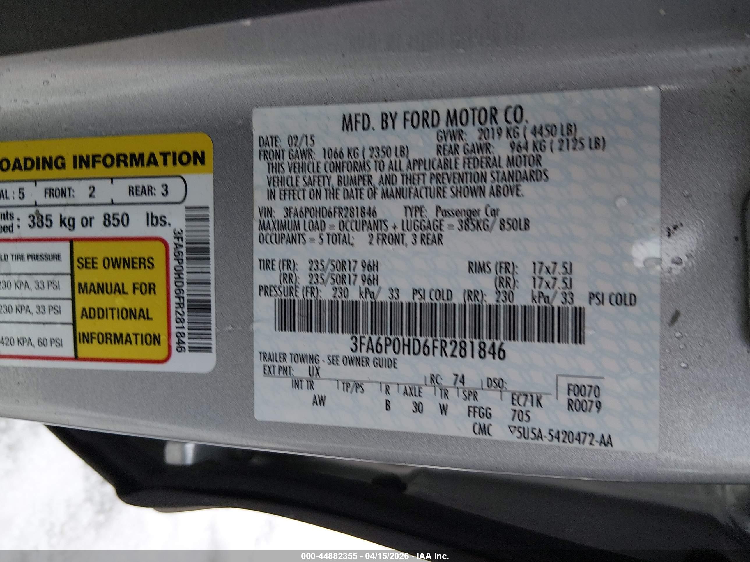 FORD FUSION image 9