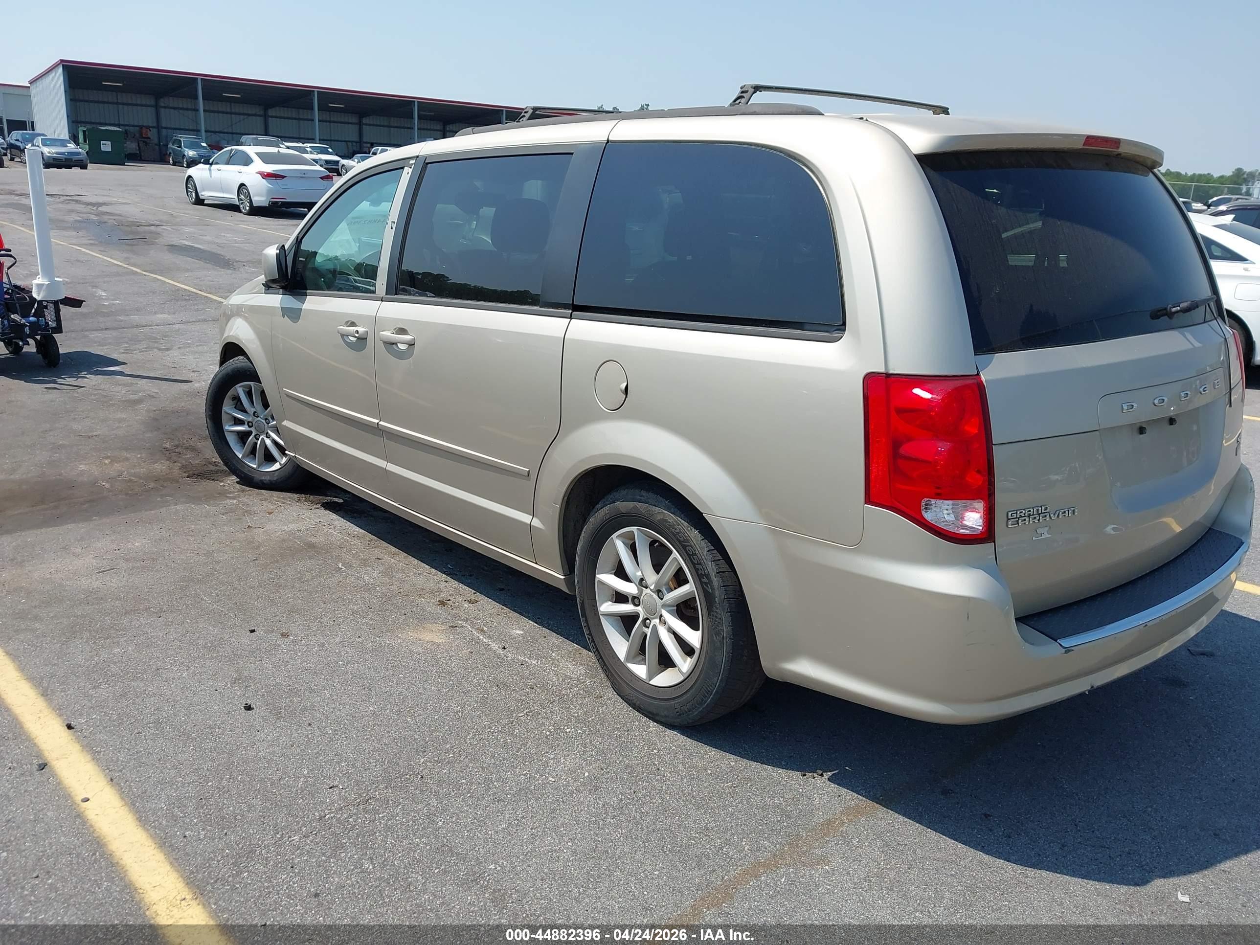 DODGE GRAND image 3