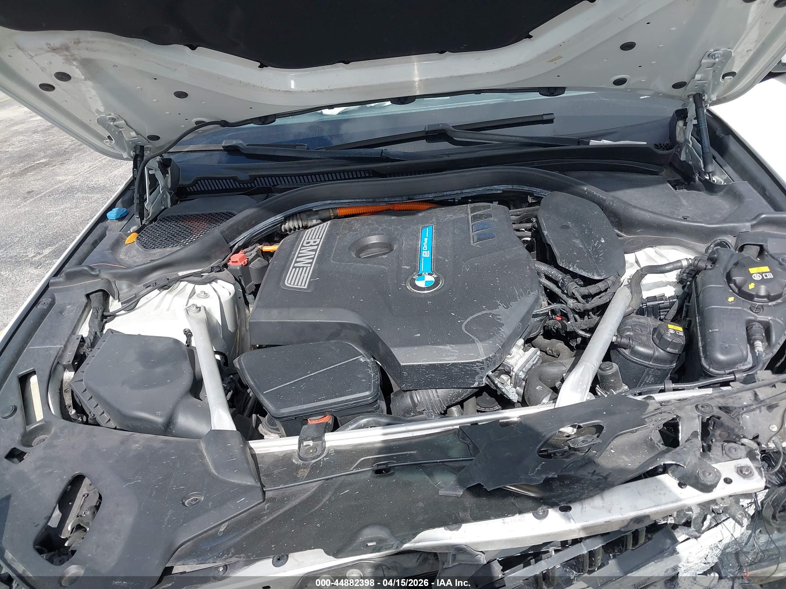 BMW 530E image 10