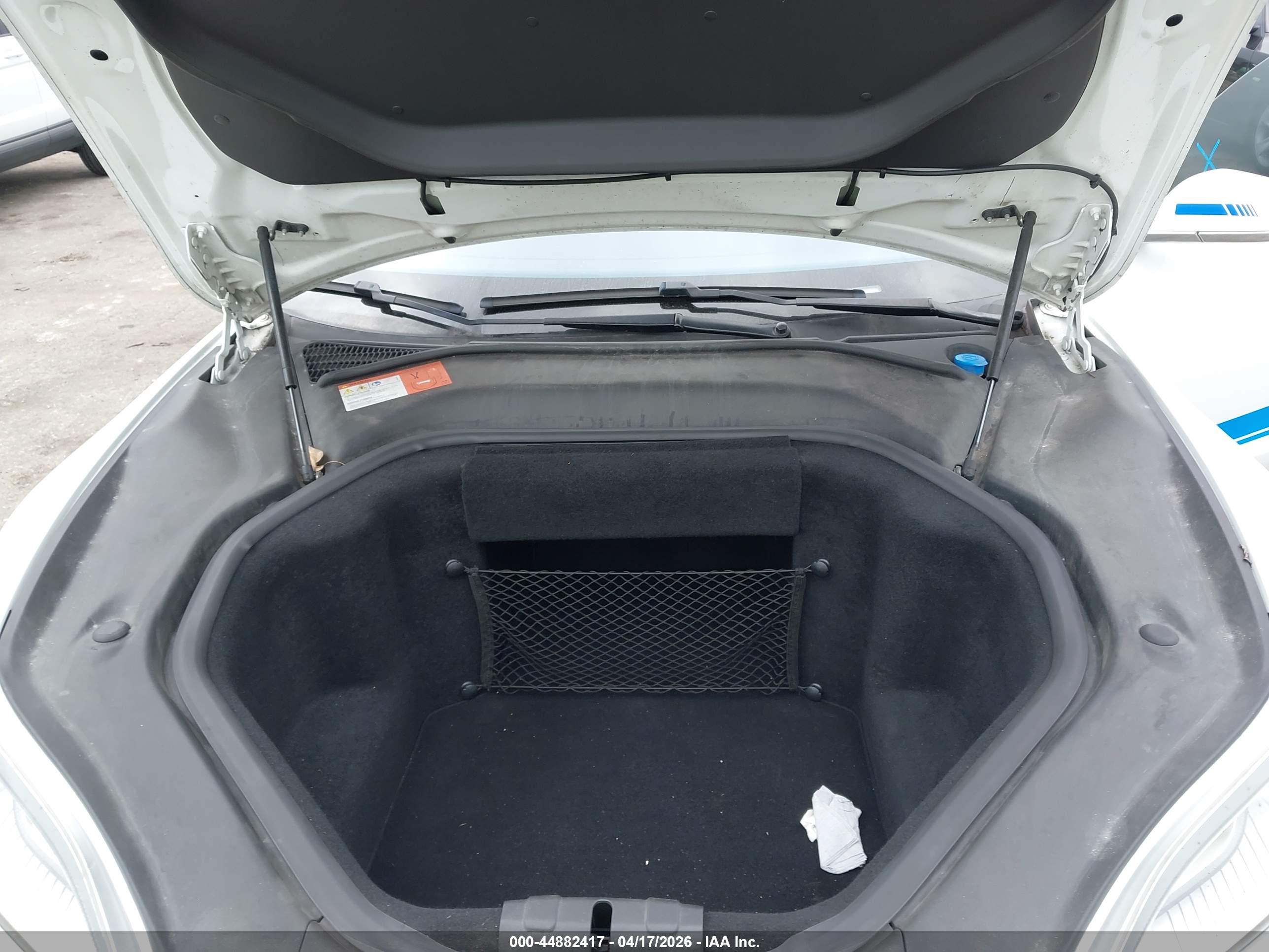 TESLA MODEL image 10