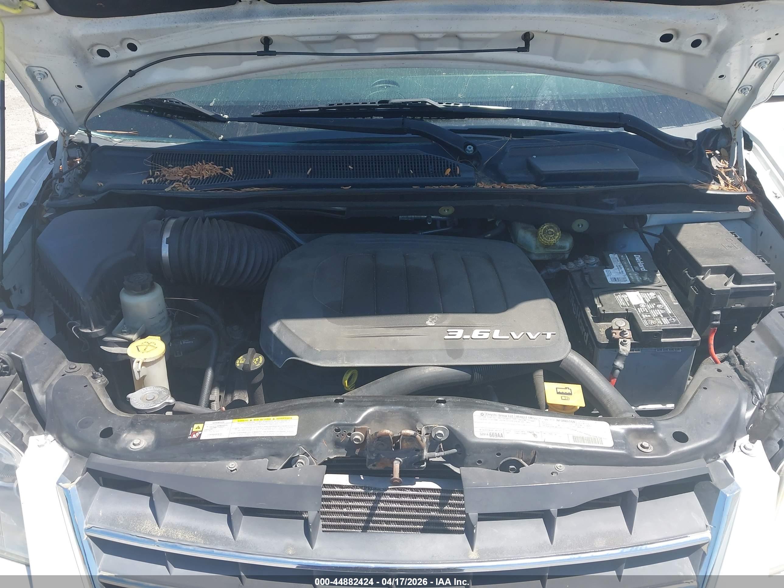 CHRYSLER TOWN image 10