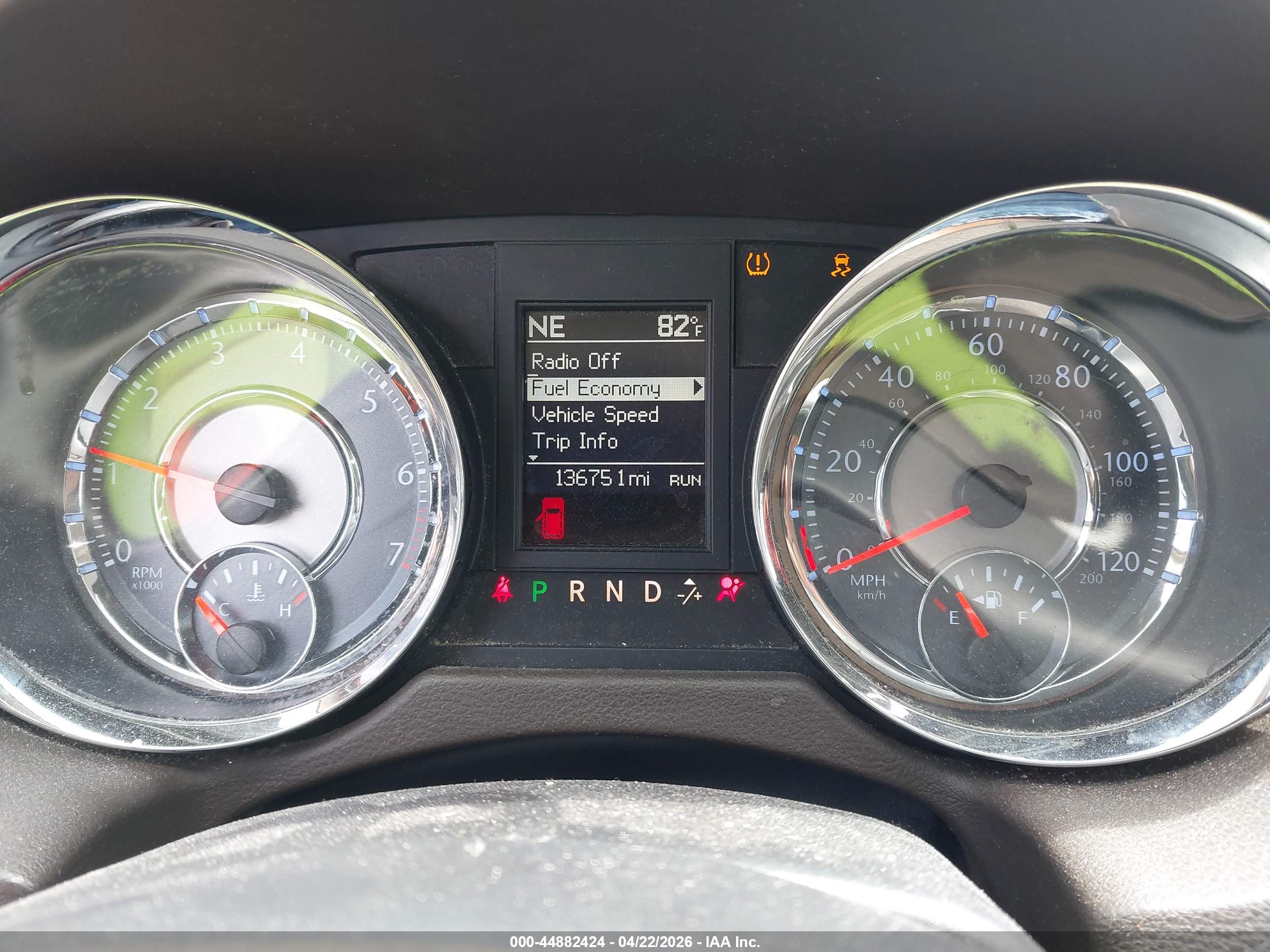 CHRYSLER TOWN image 7