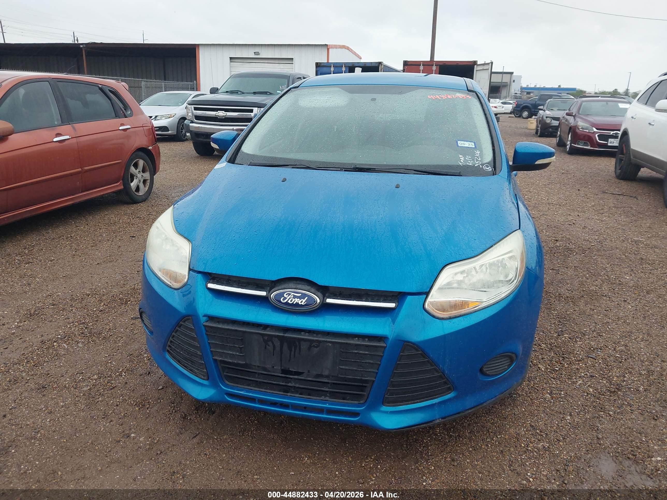 FORD FOCUS image 6