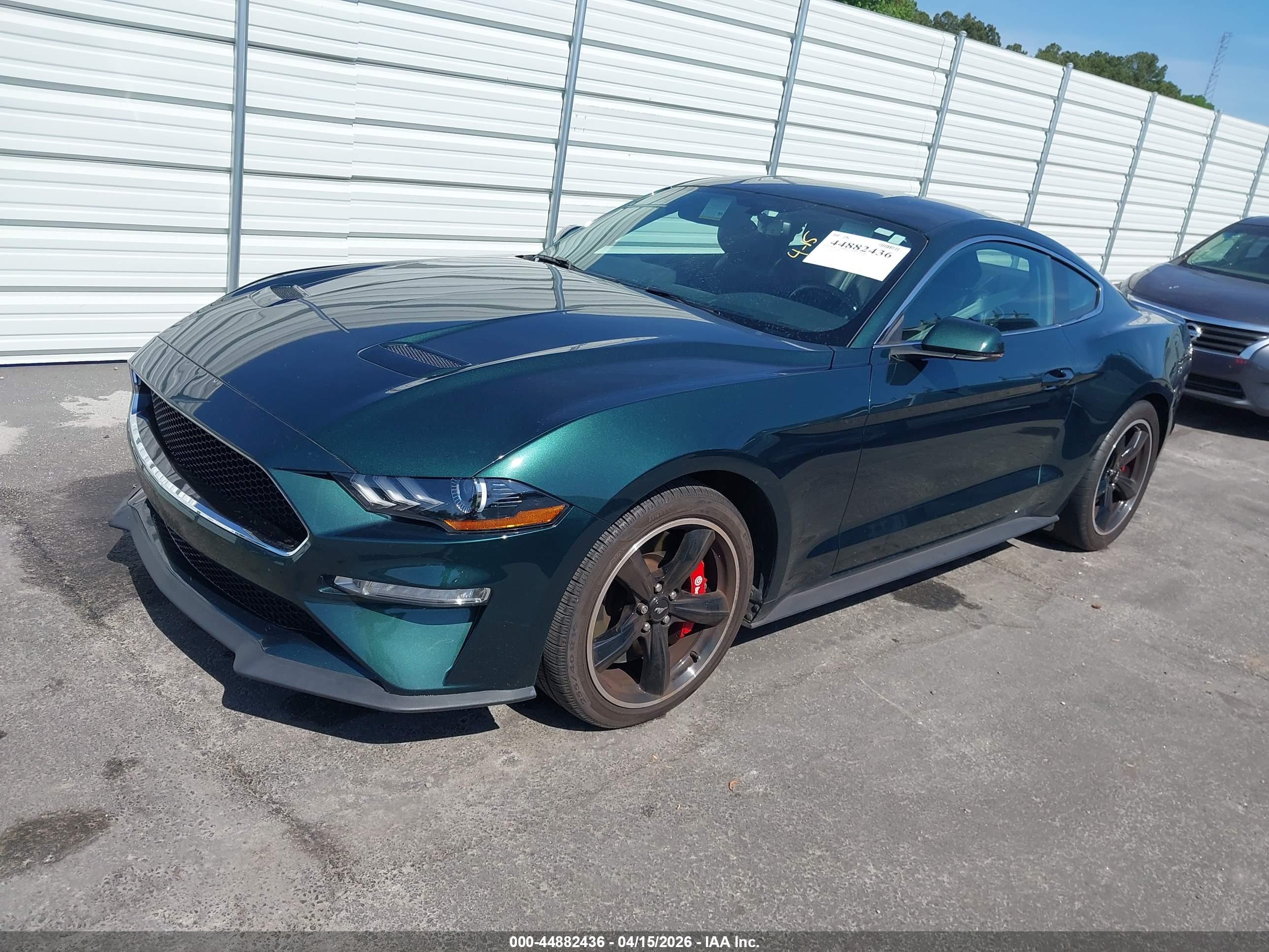 FORD MUSTANG image 2
