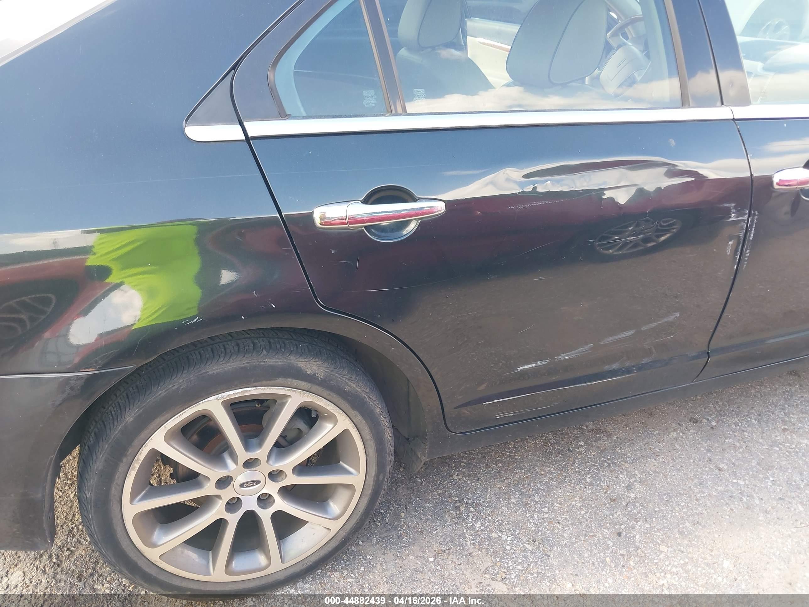 LINCOLN MKZ image 6