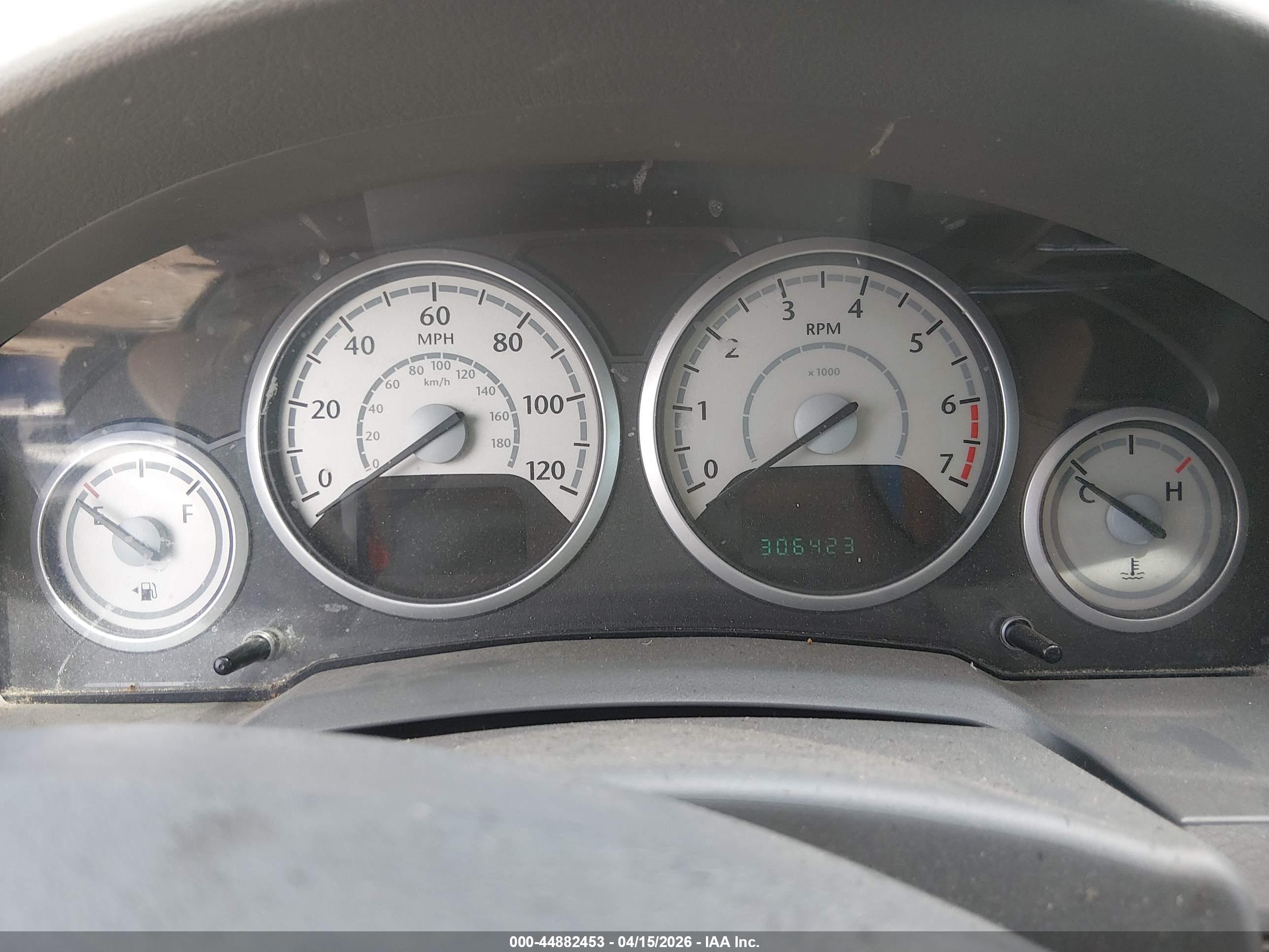CHRYSLER TOWN image 7