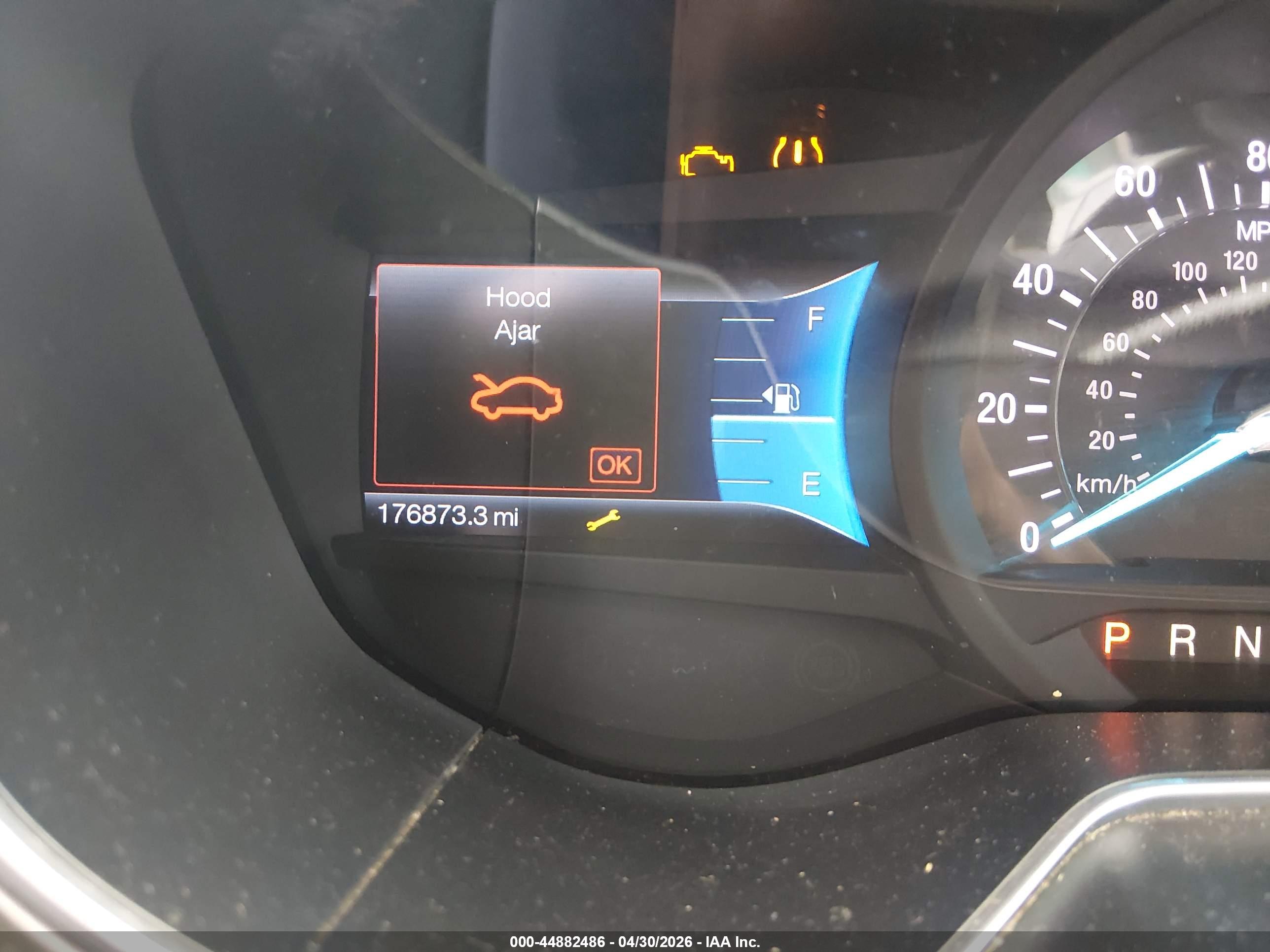 FORD FUSION image 7