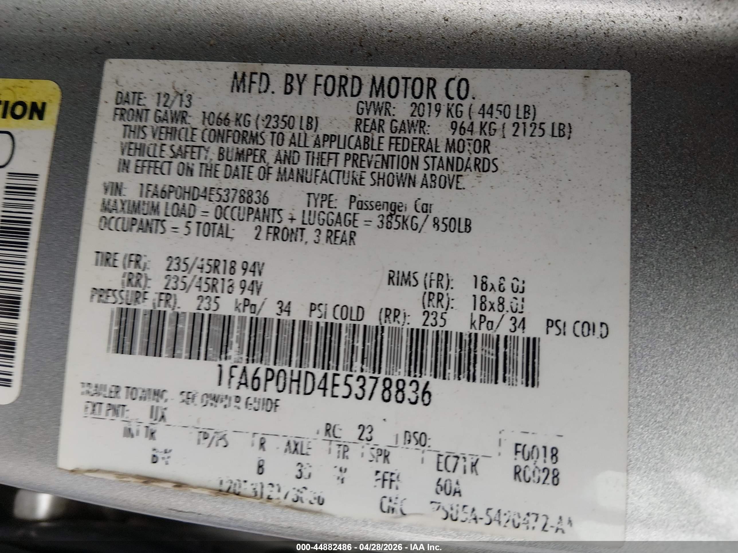 FORD FUSION image 9