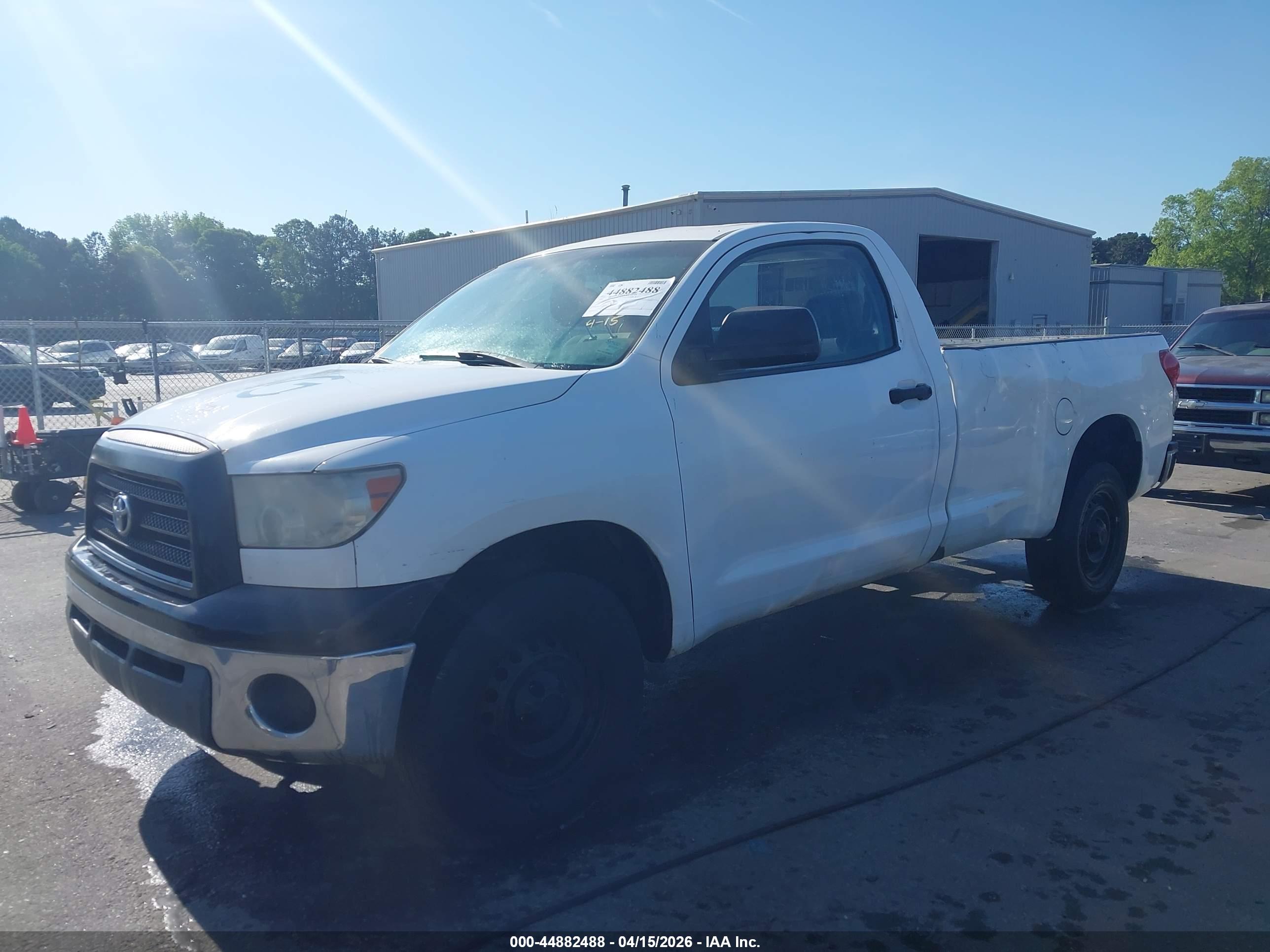 TOYOTA TUNDRA image 2