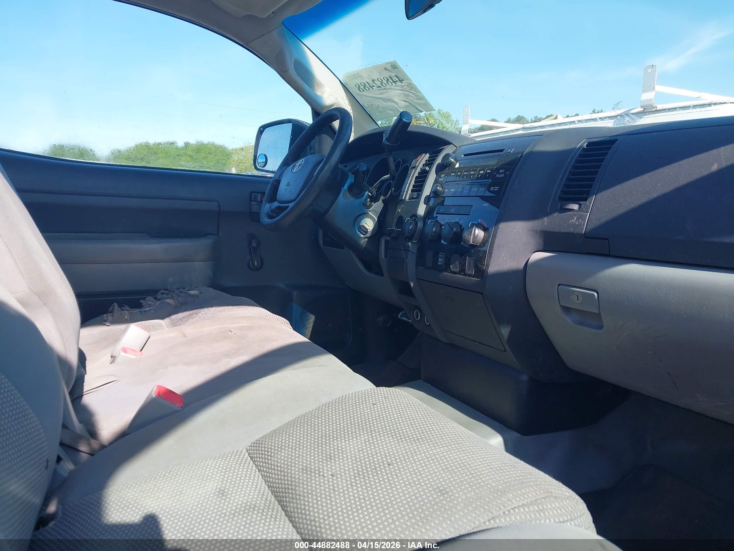 TOYOTA TUNDRA image 5