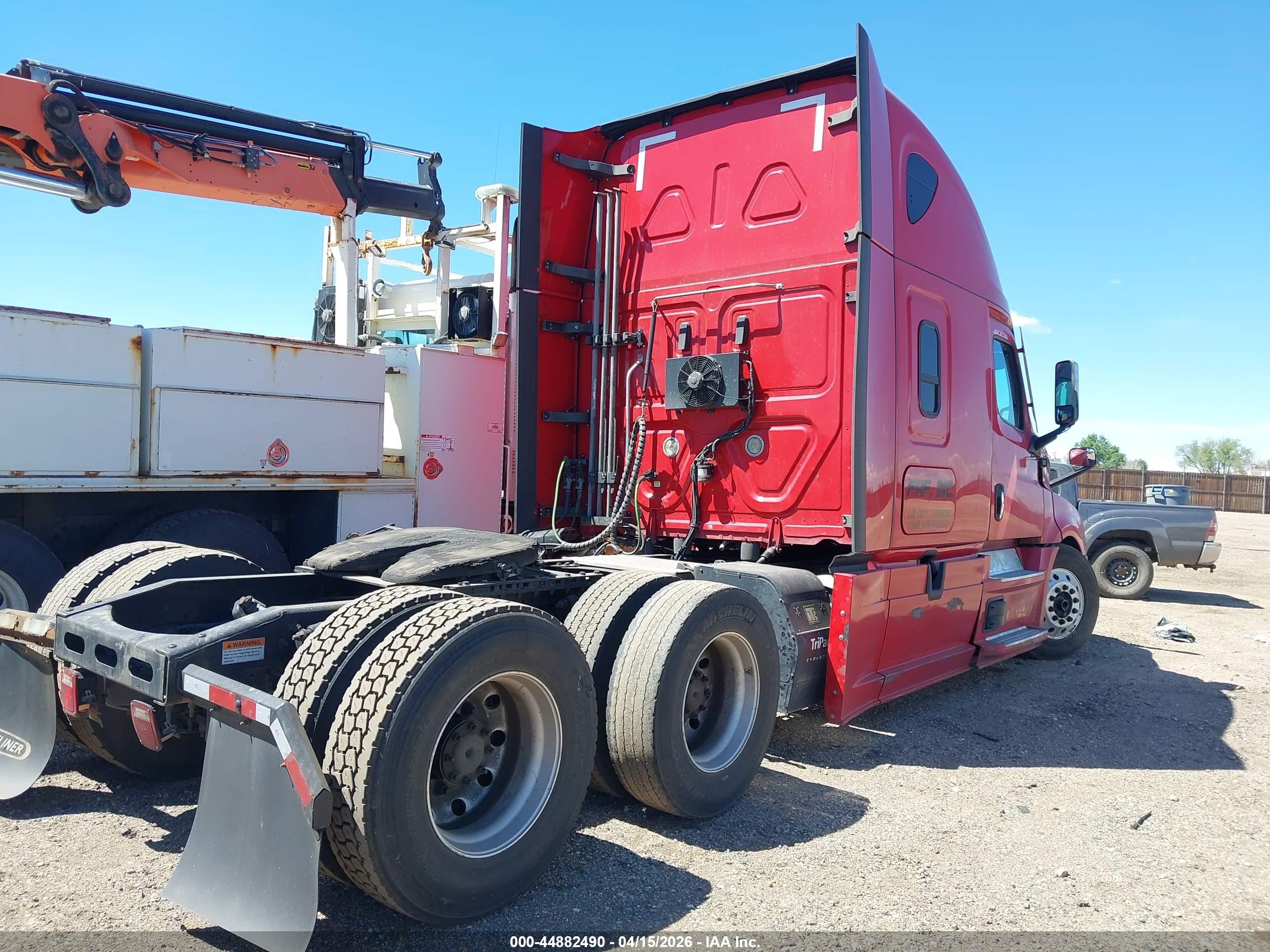 FREIGHTLINER NEW image 4