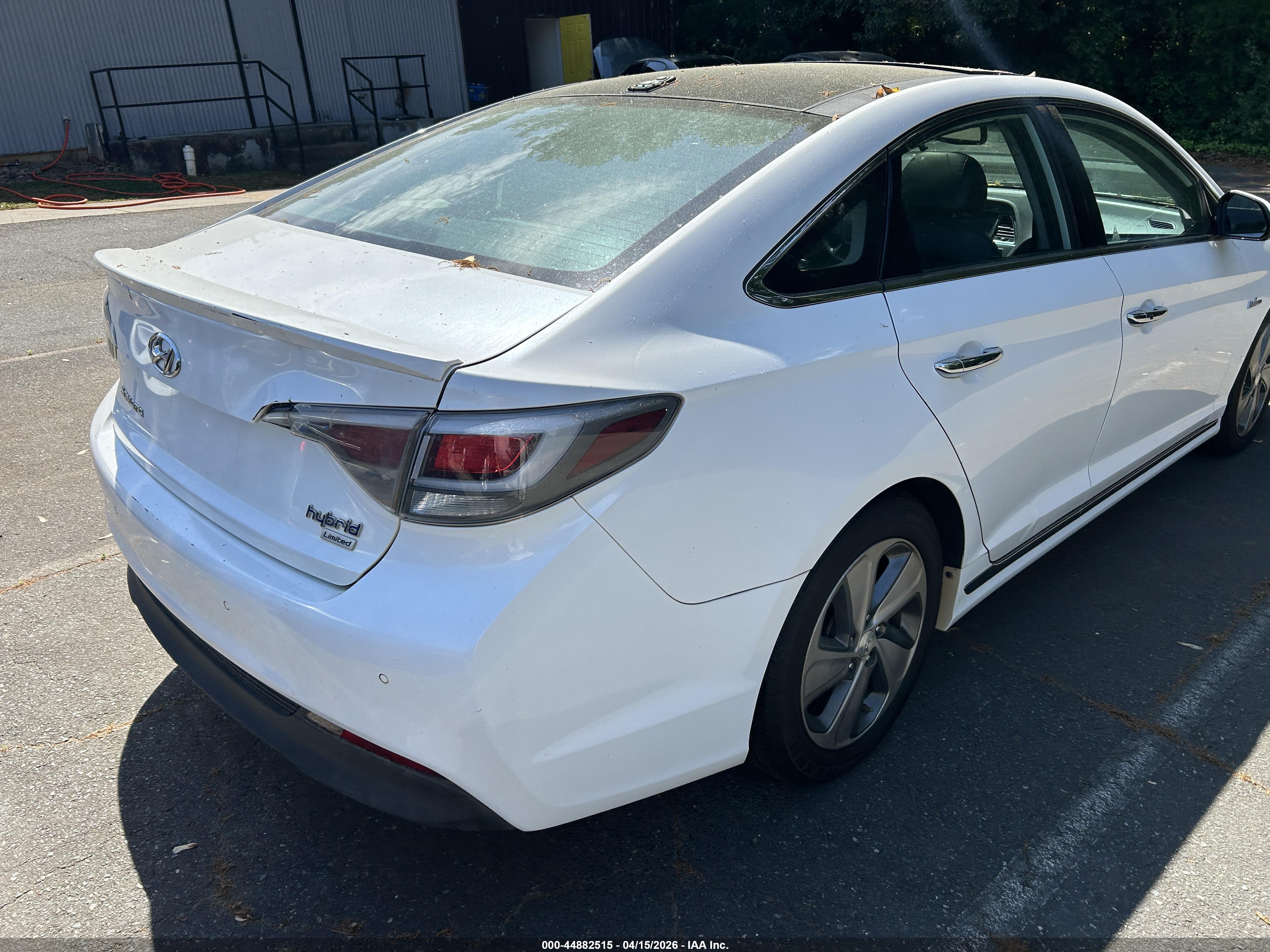 HYUNDAI SONATA image 4