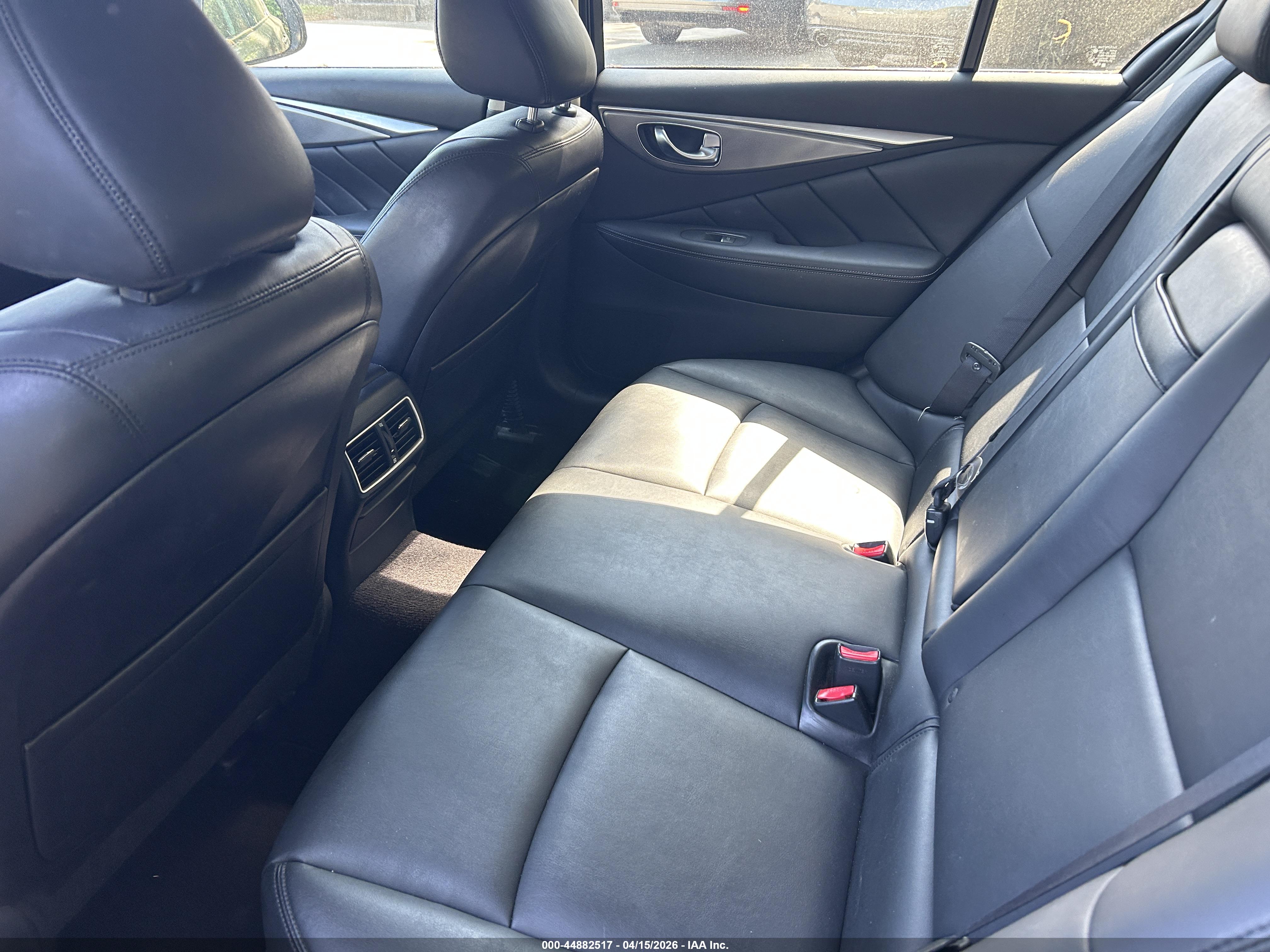 INFINITI Q50 image 8