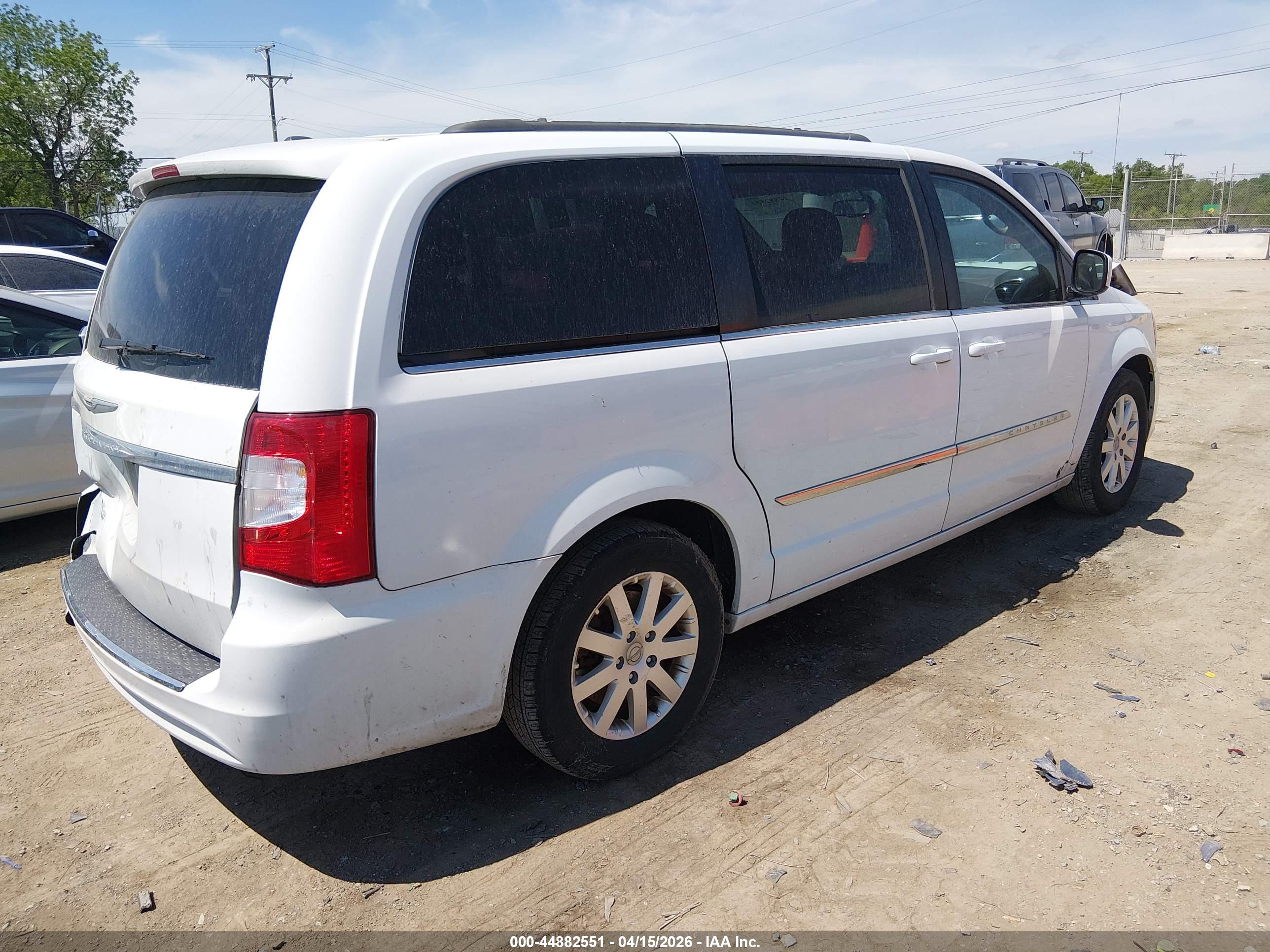 CHRYSLER TOWN image 4