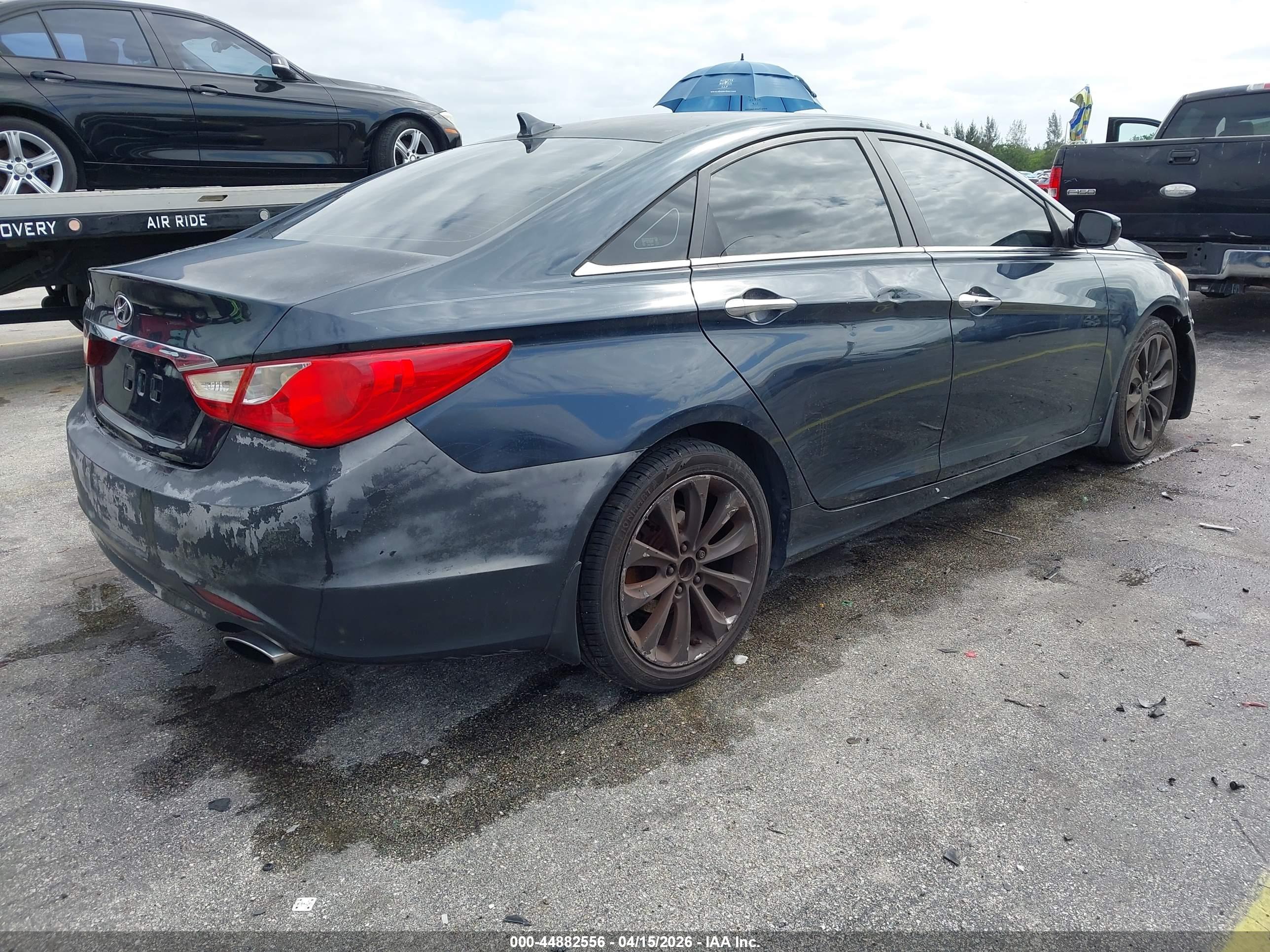 HYUNDAI SONATA image 4