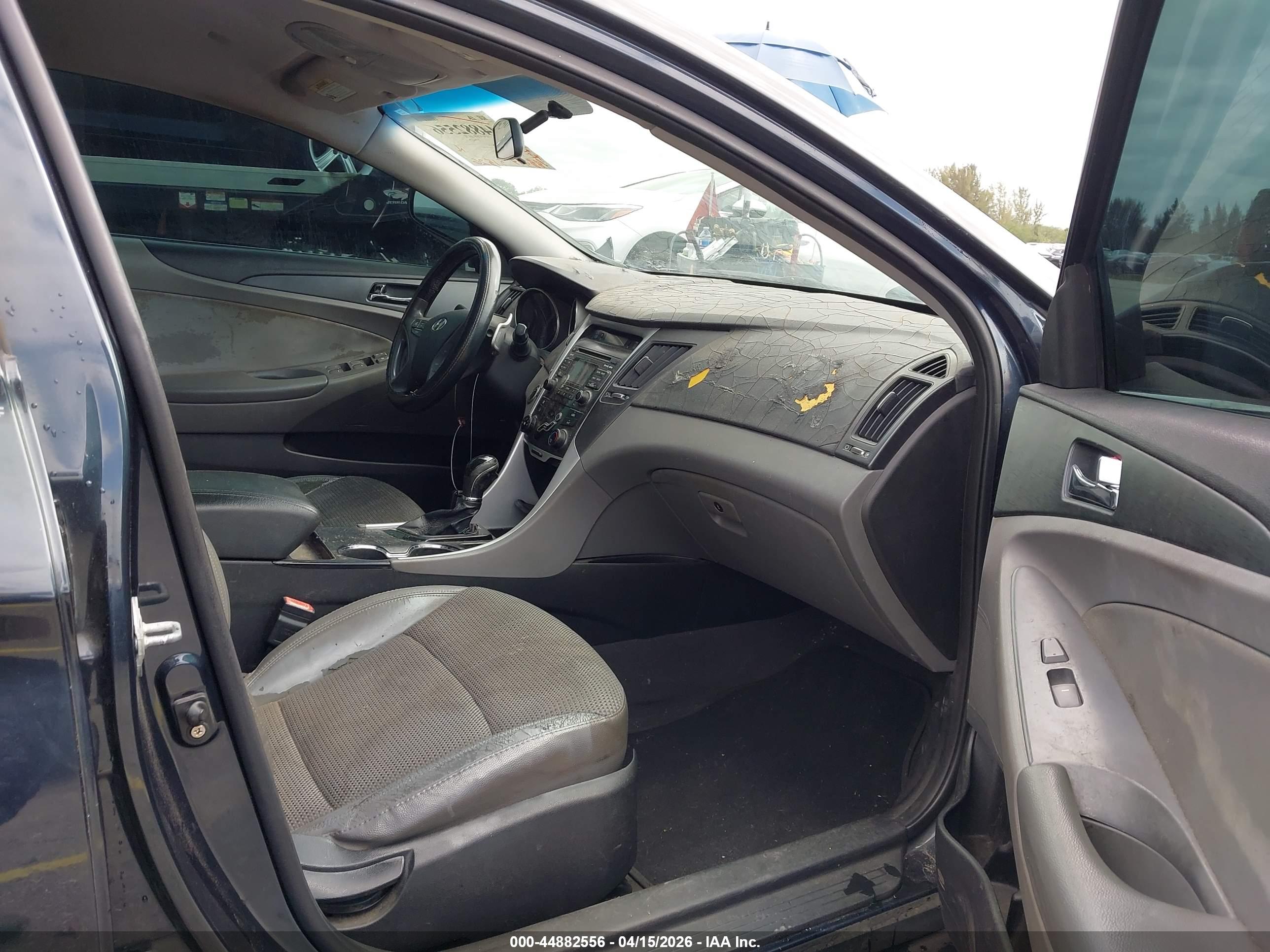 HYUNDAI SONATA image 5
