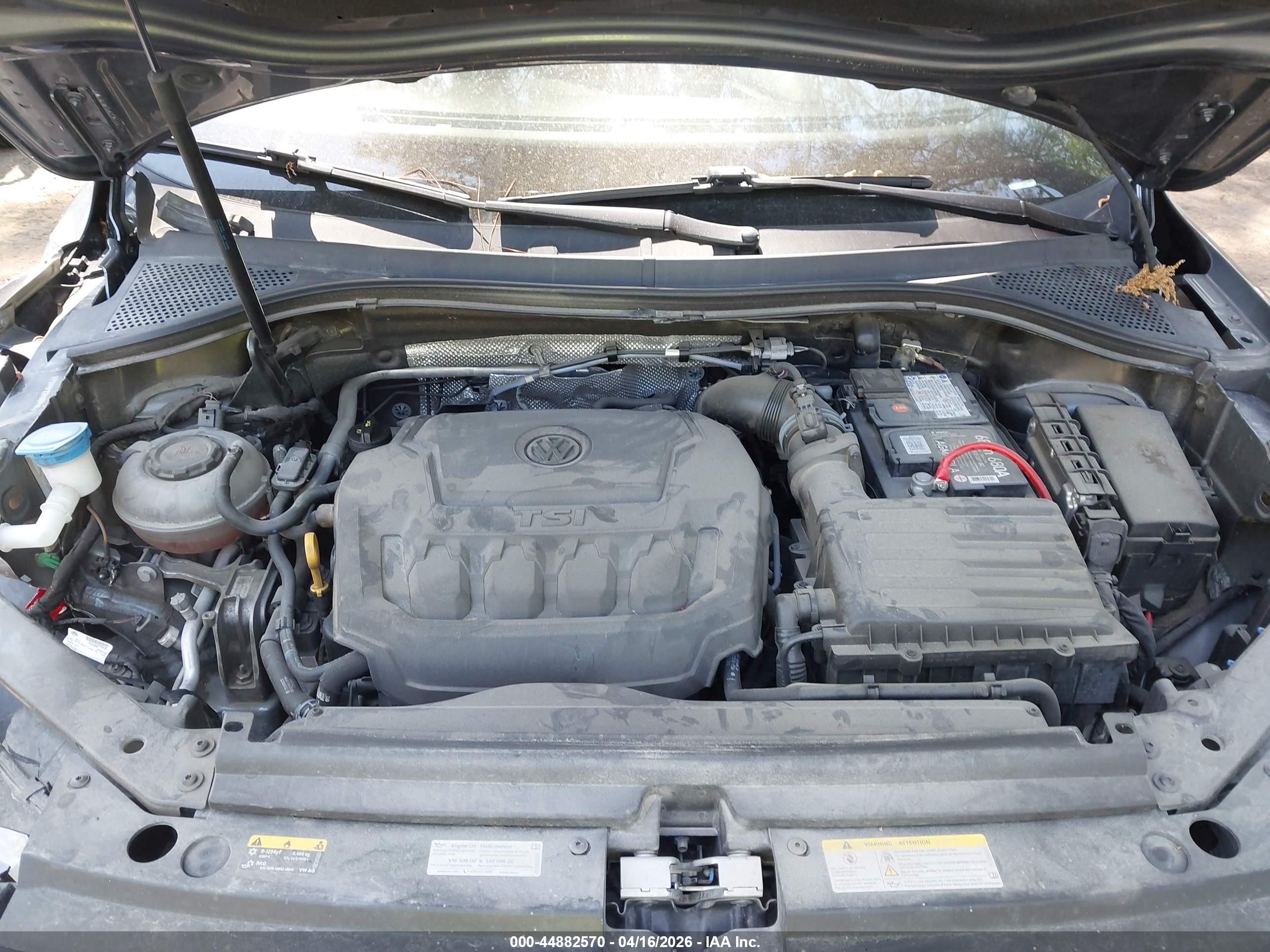 VOLKSWAGEN TIGUAN image 10