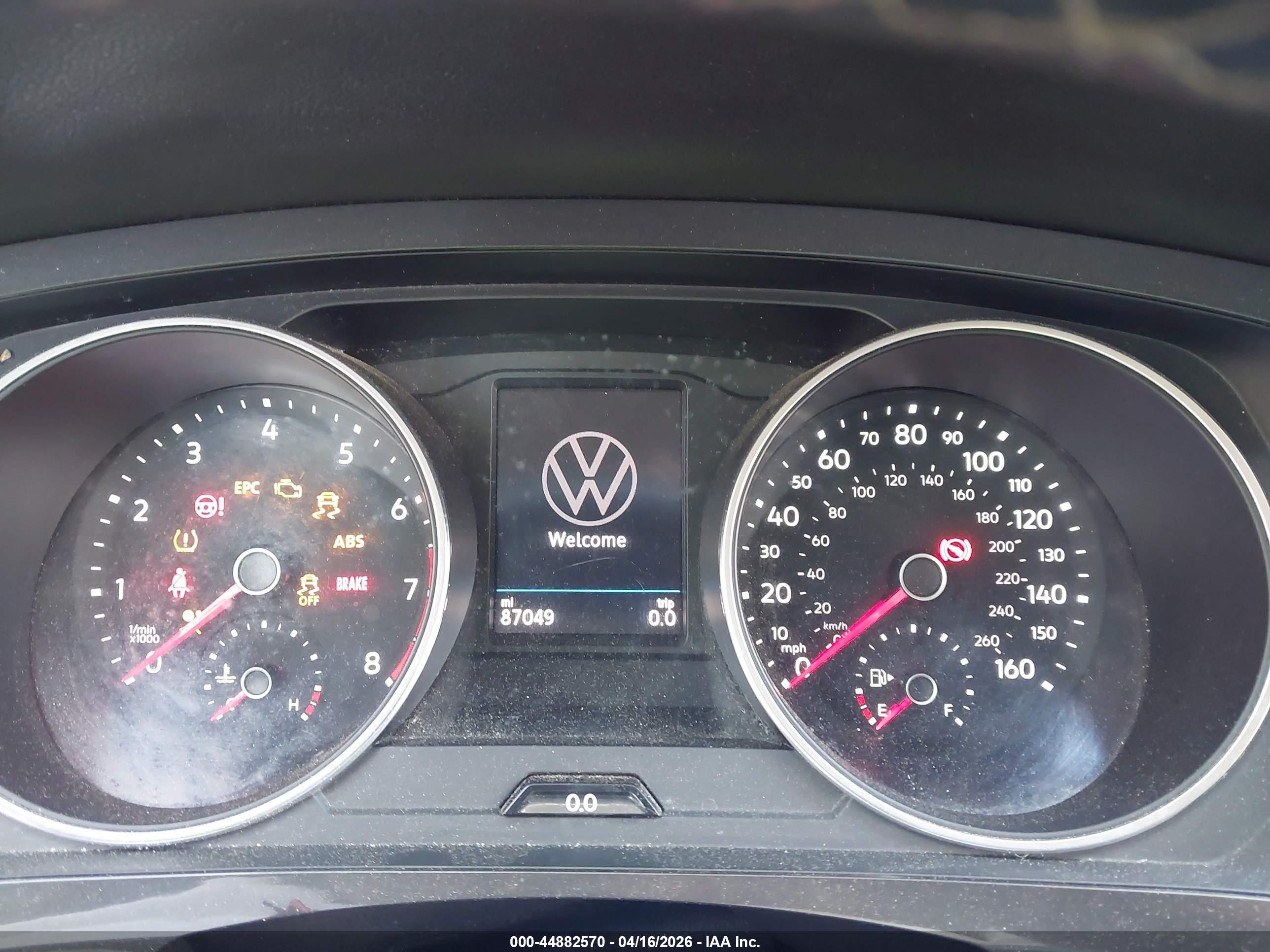 VOLKSWAGEN TIGUAN image 7