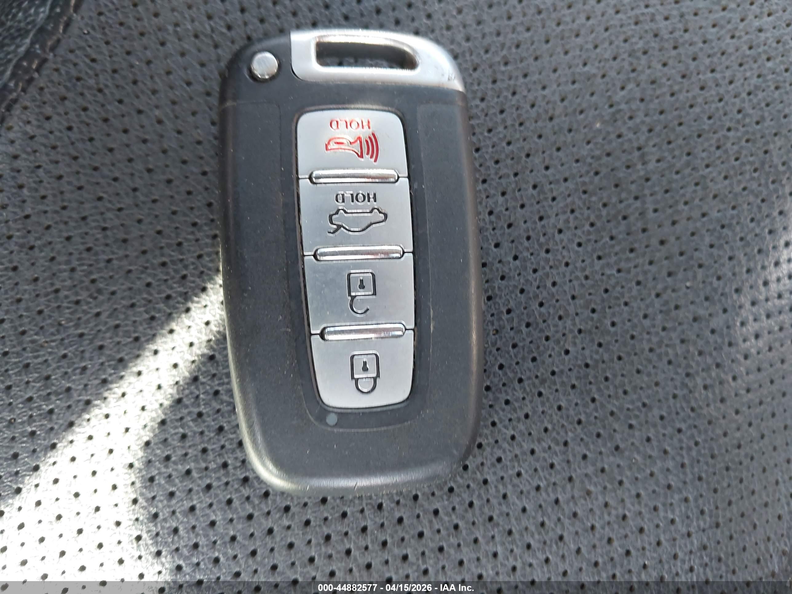 HYUNDAI SONATA image 11