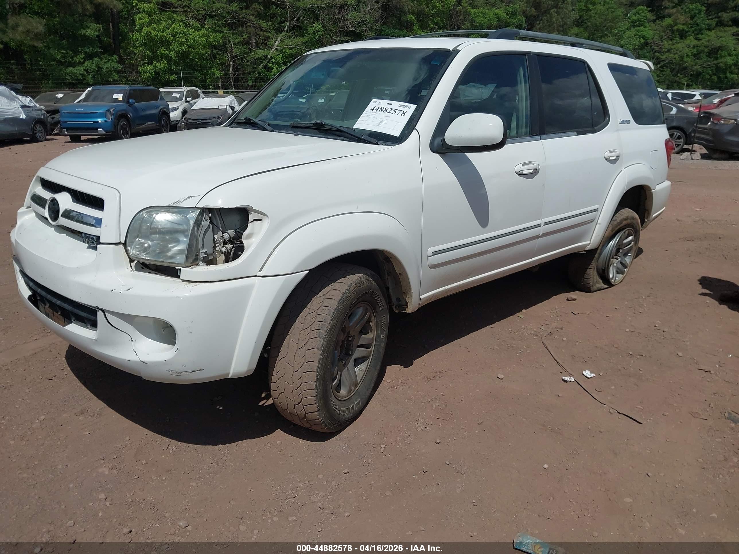 TOYOTA SEQUOIA image 2